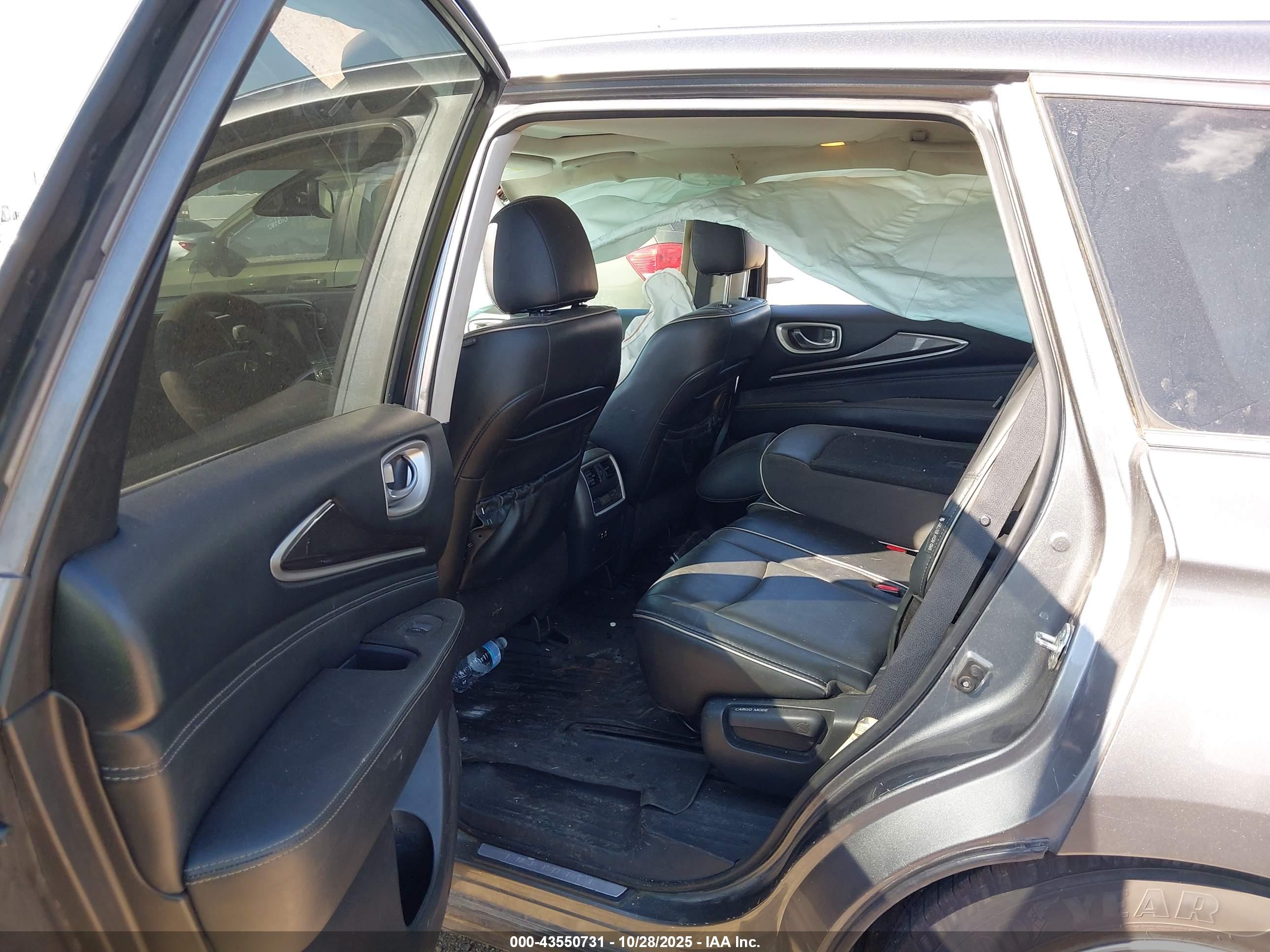 INFINITI QX60 image 8