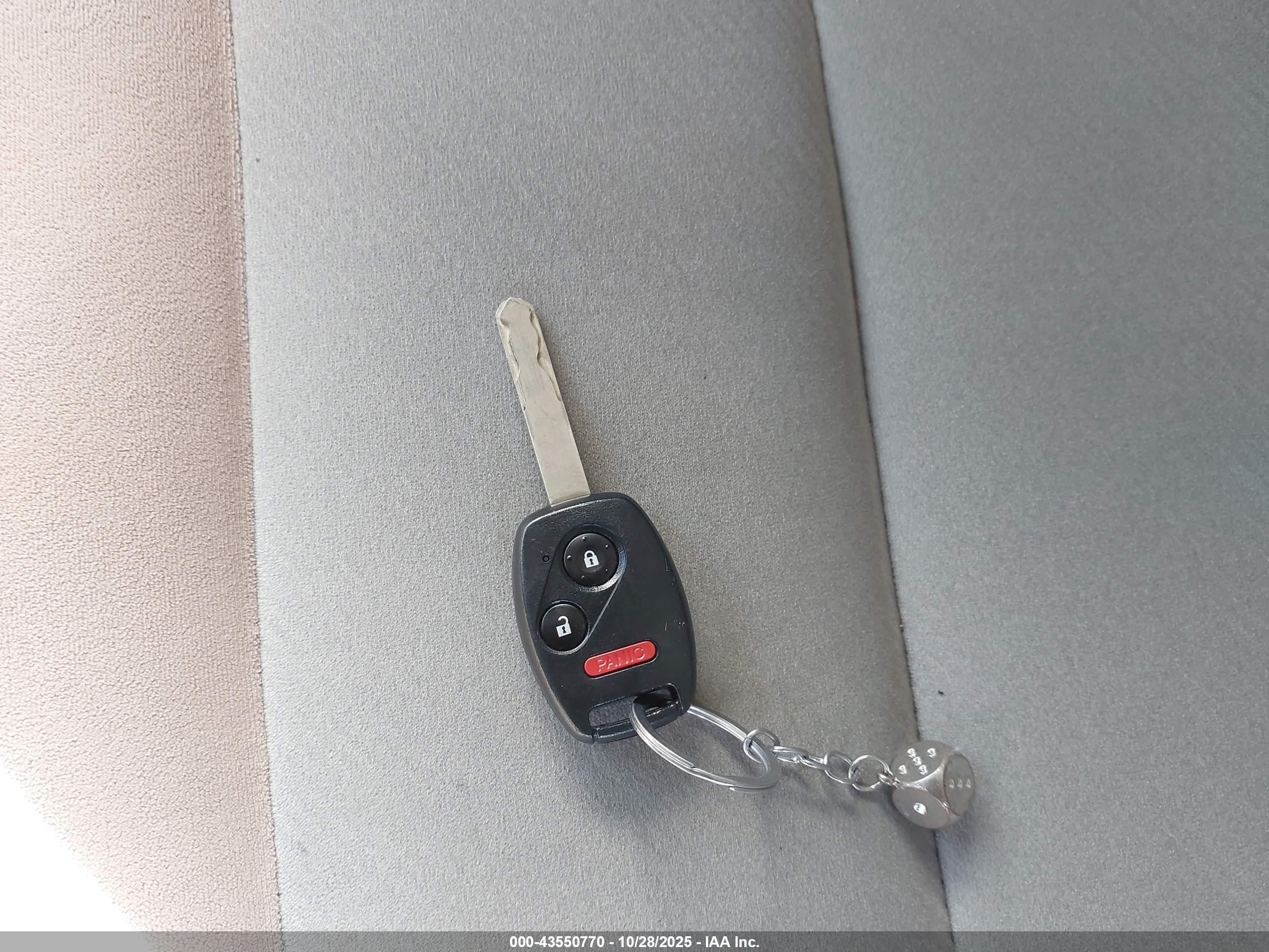 HONDA CIVIC image 11