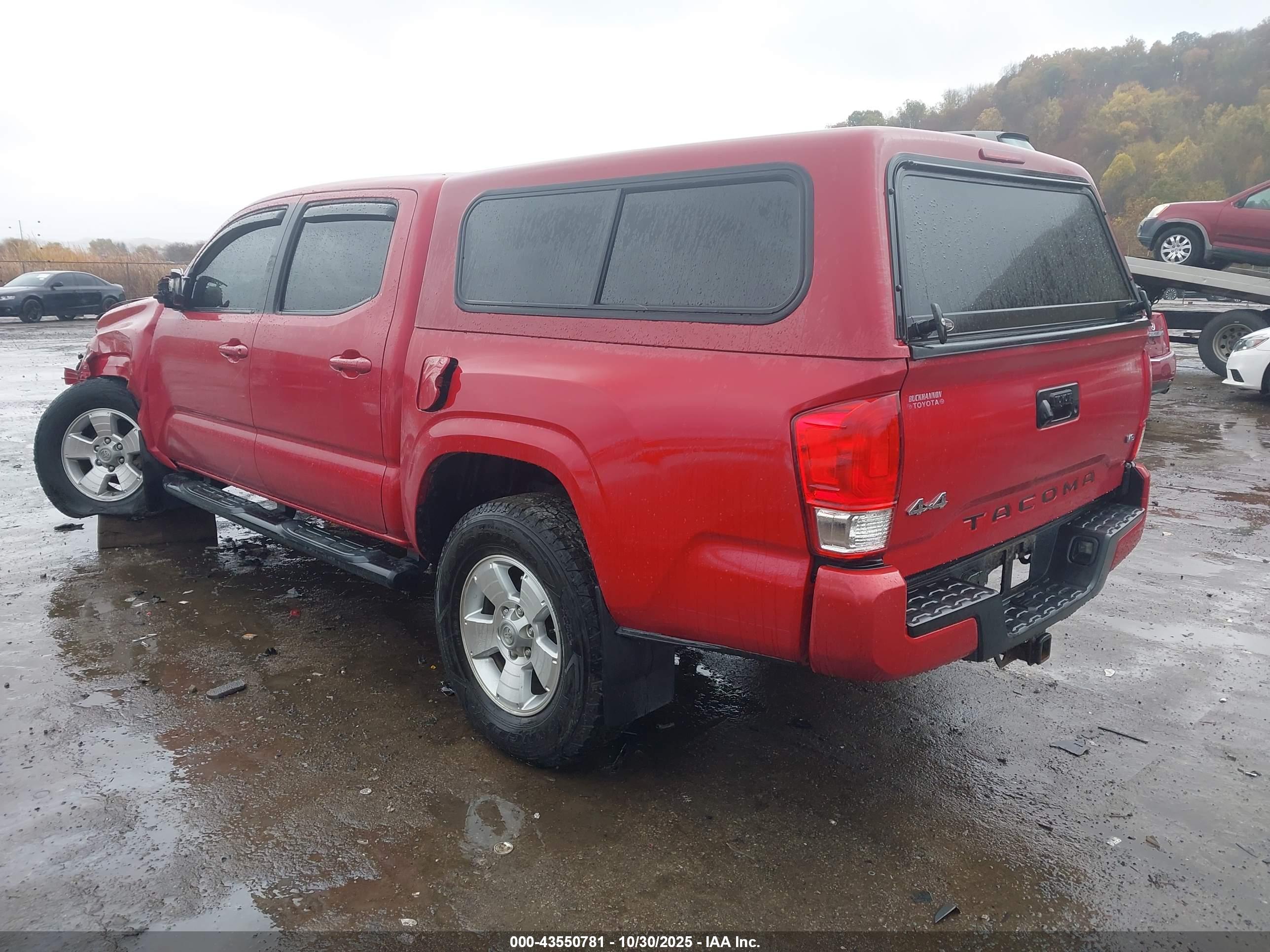 TOYOTA TACOMA image 3