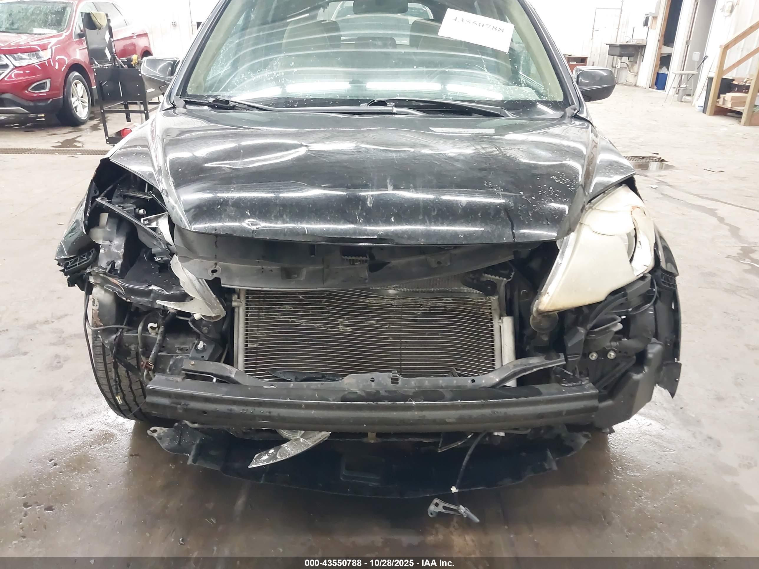 HONDA CR-V image 6