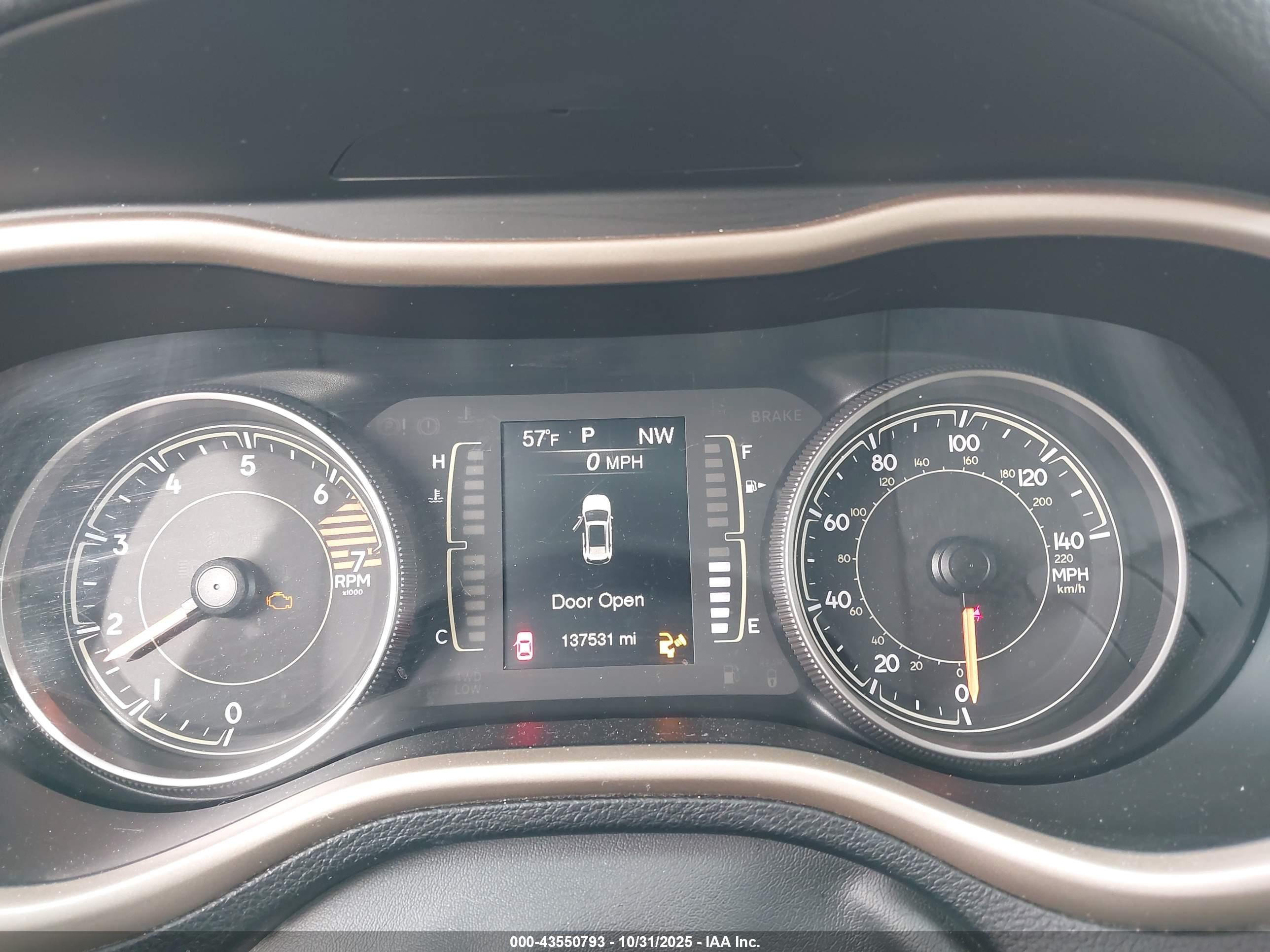 JEEP CHEROKEE image 7