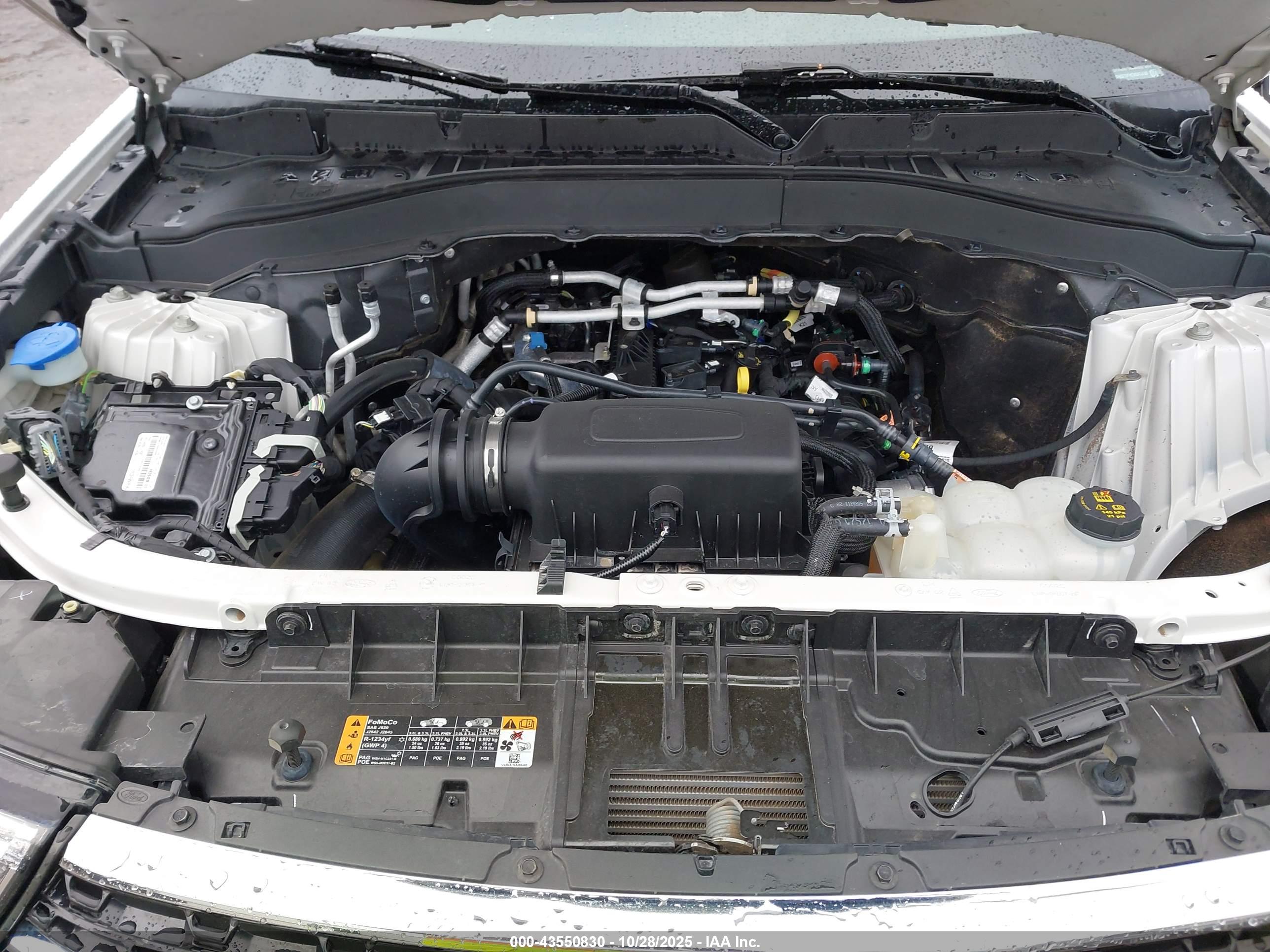 FORD EXPLORER image 10