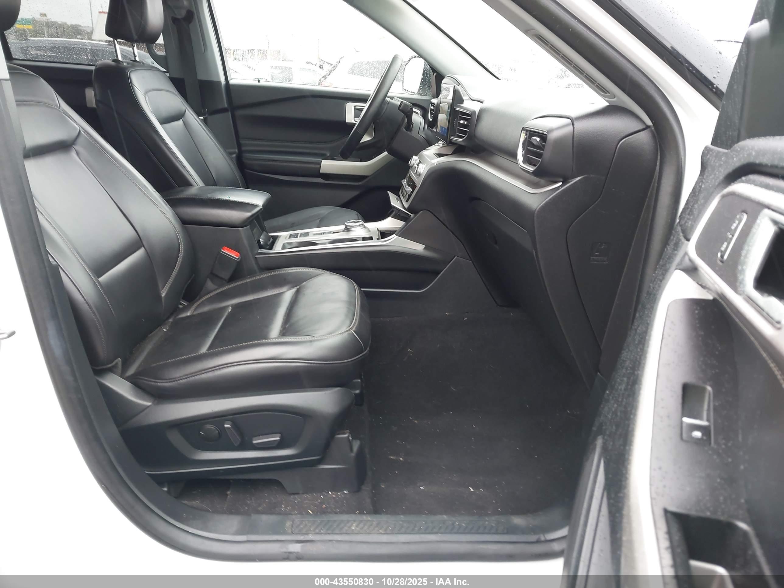 FORD EXPLORER image 5