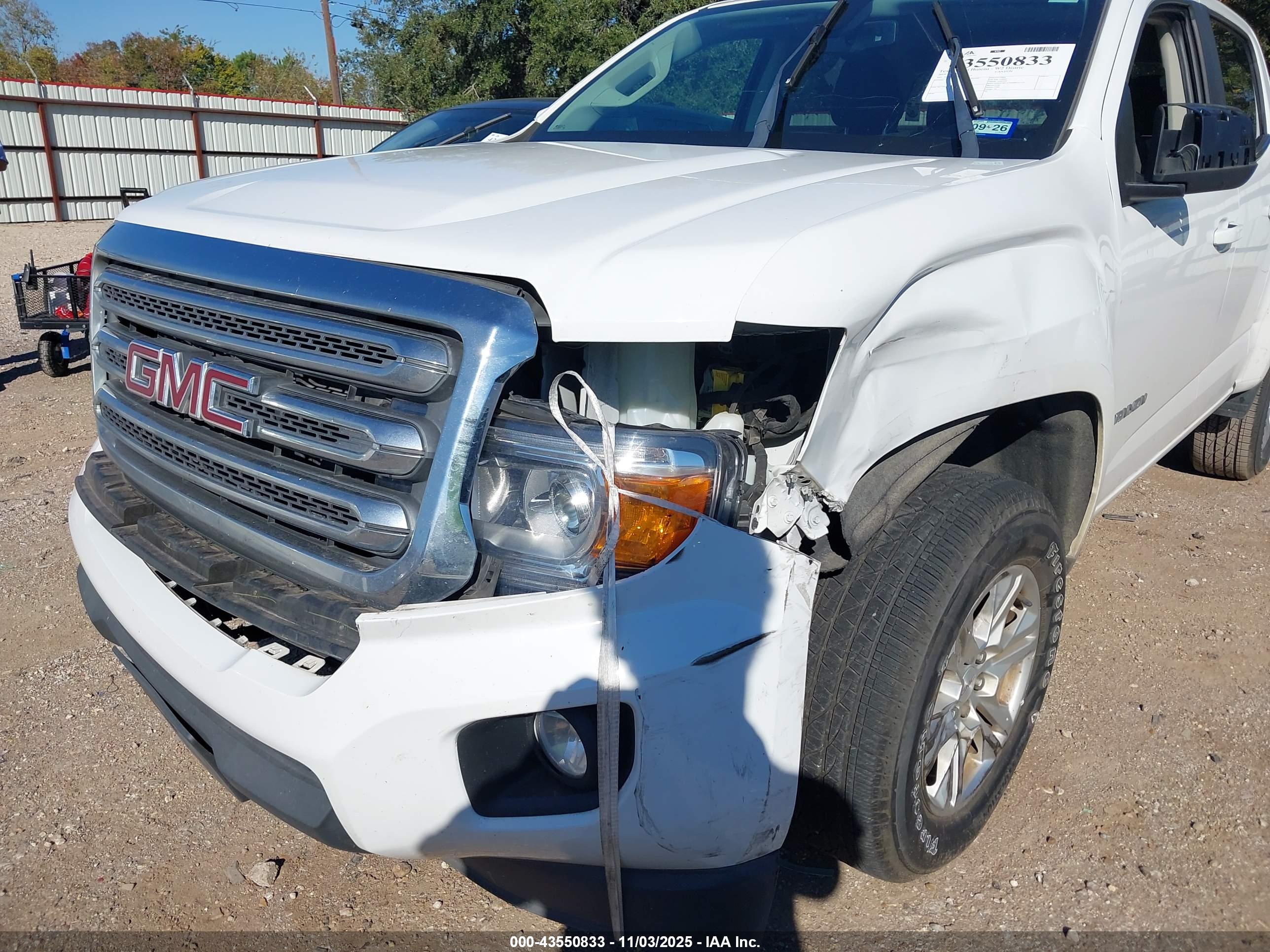 GMC CANYON image 6