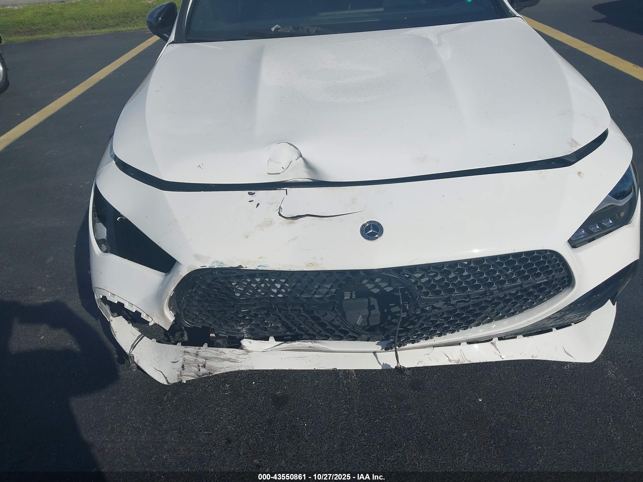 MERCEDES-BENZ CLA image 6