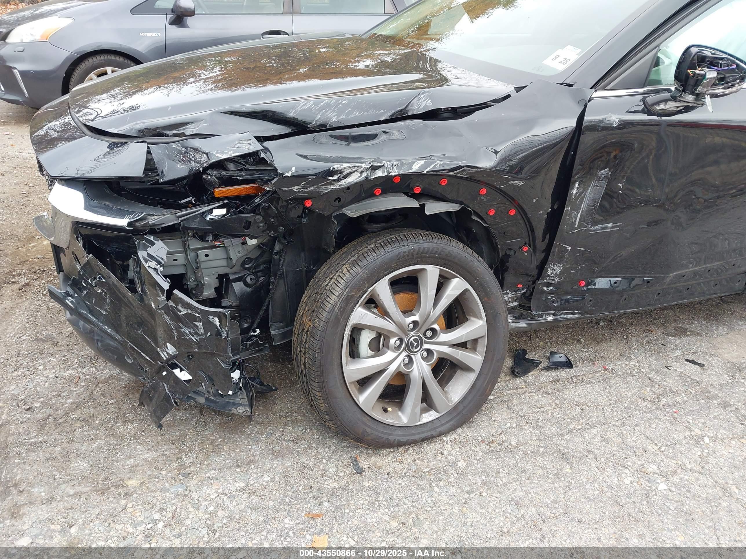 MAZDA CX-30 image 6