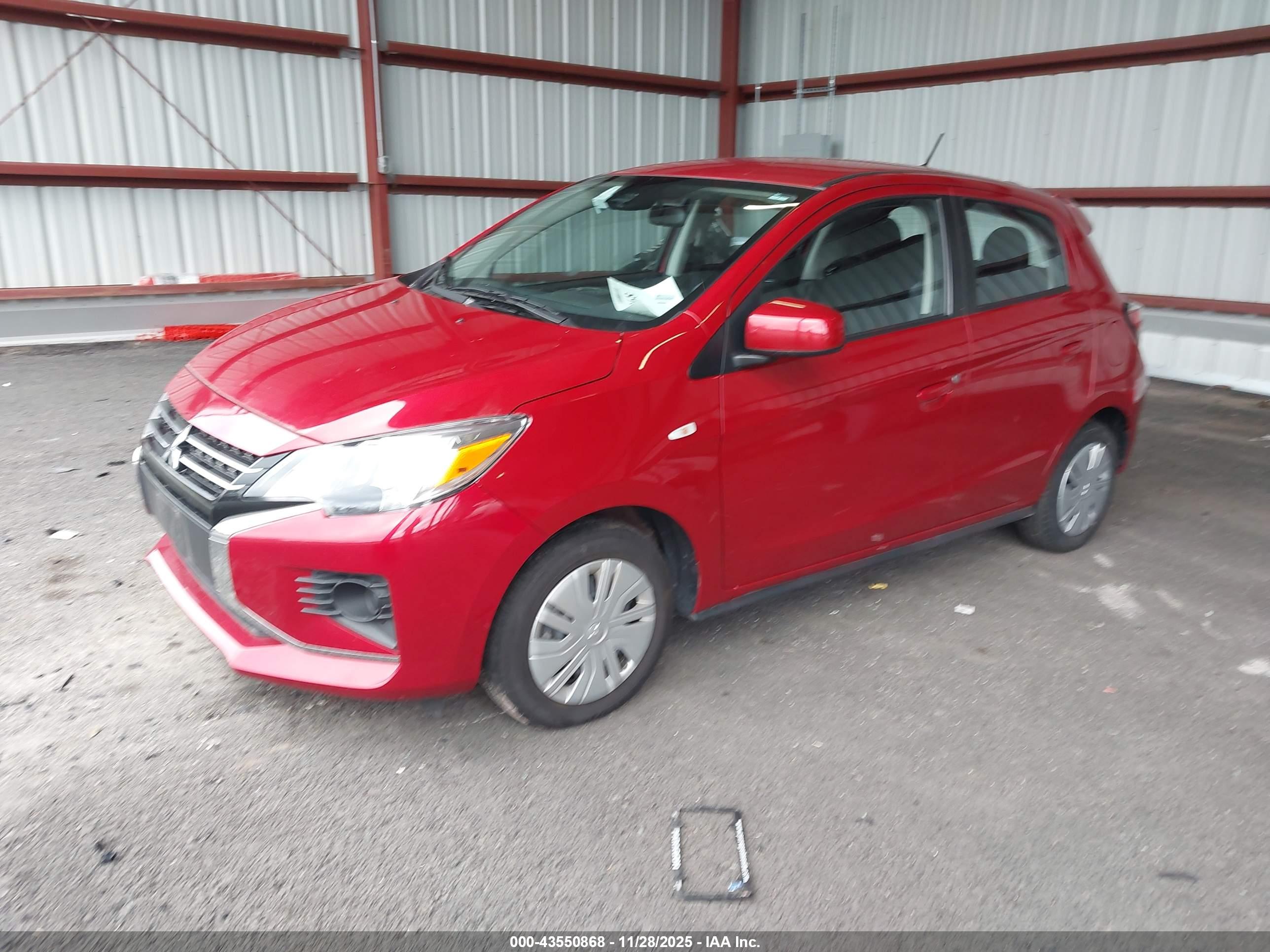 MITSUBISHI MIRAGE image 2