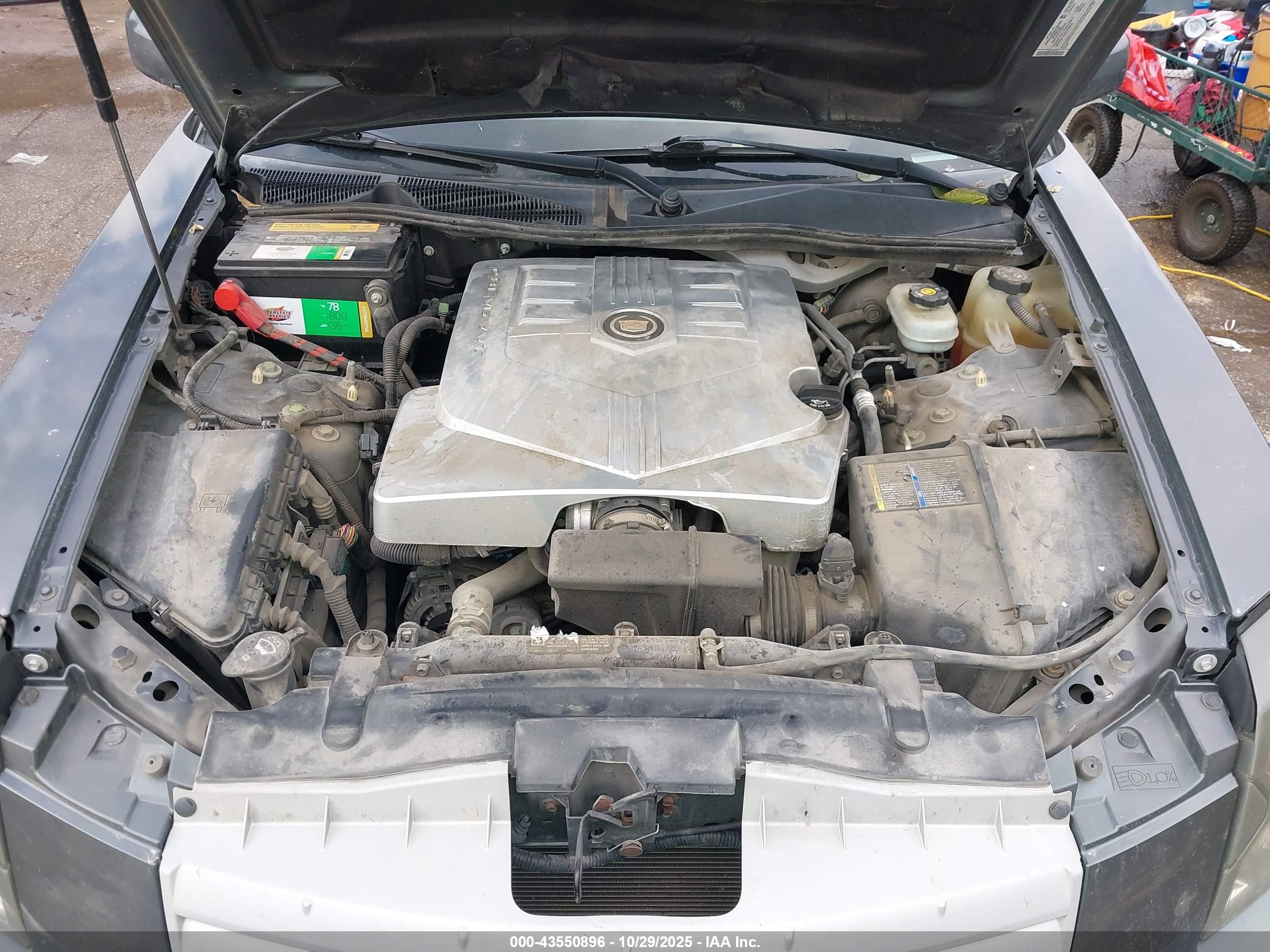 CADILLAC CTS image 10