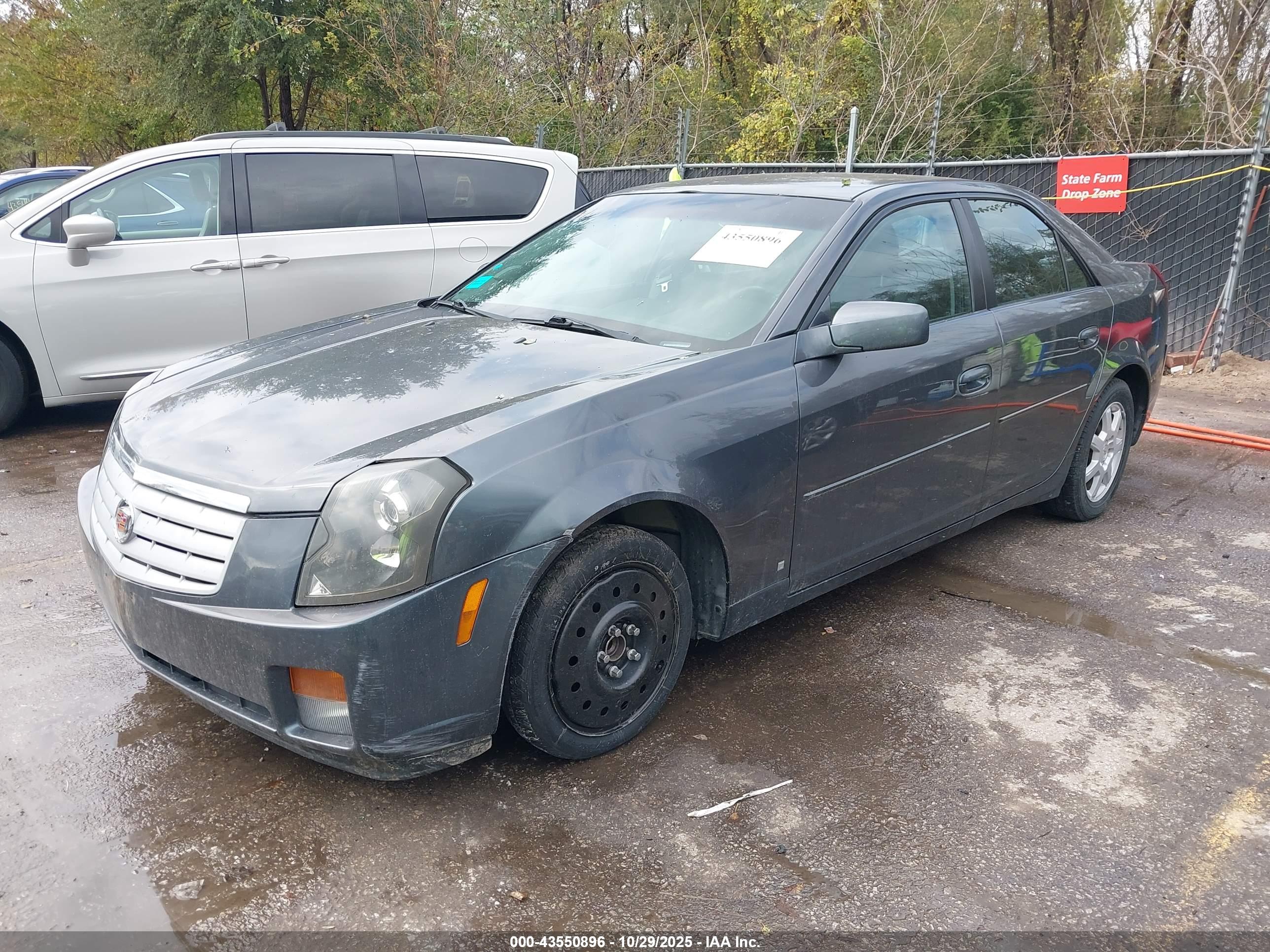 CADILLAC CTS image 2