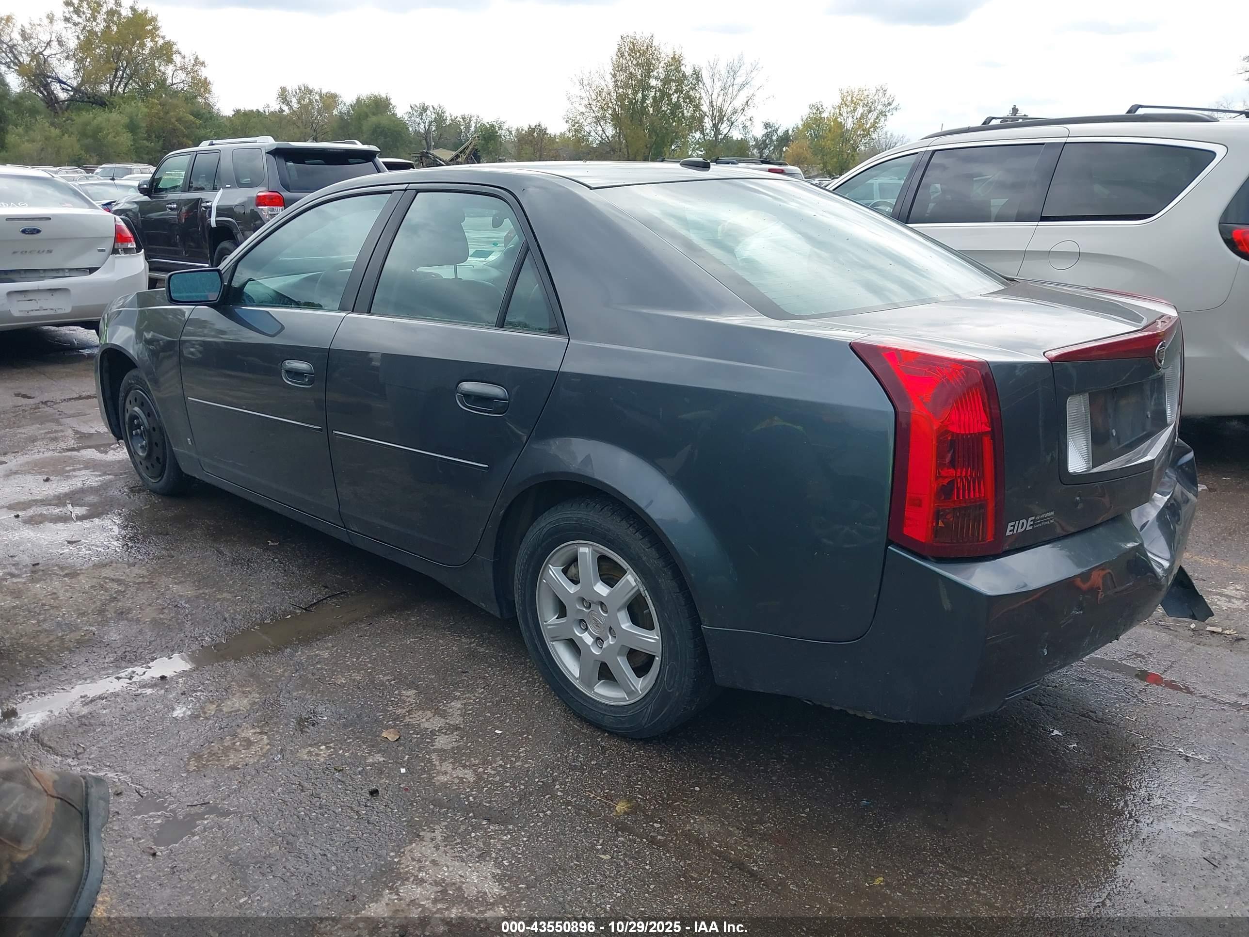 CADILLAC CTS image 3