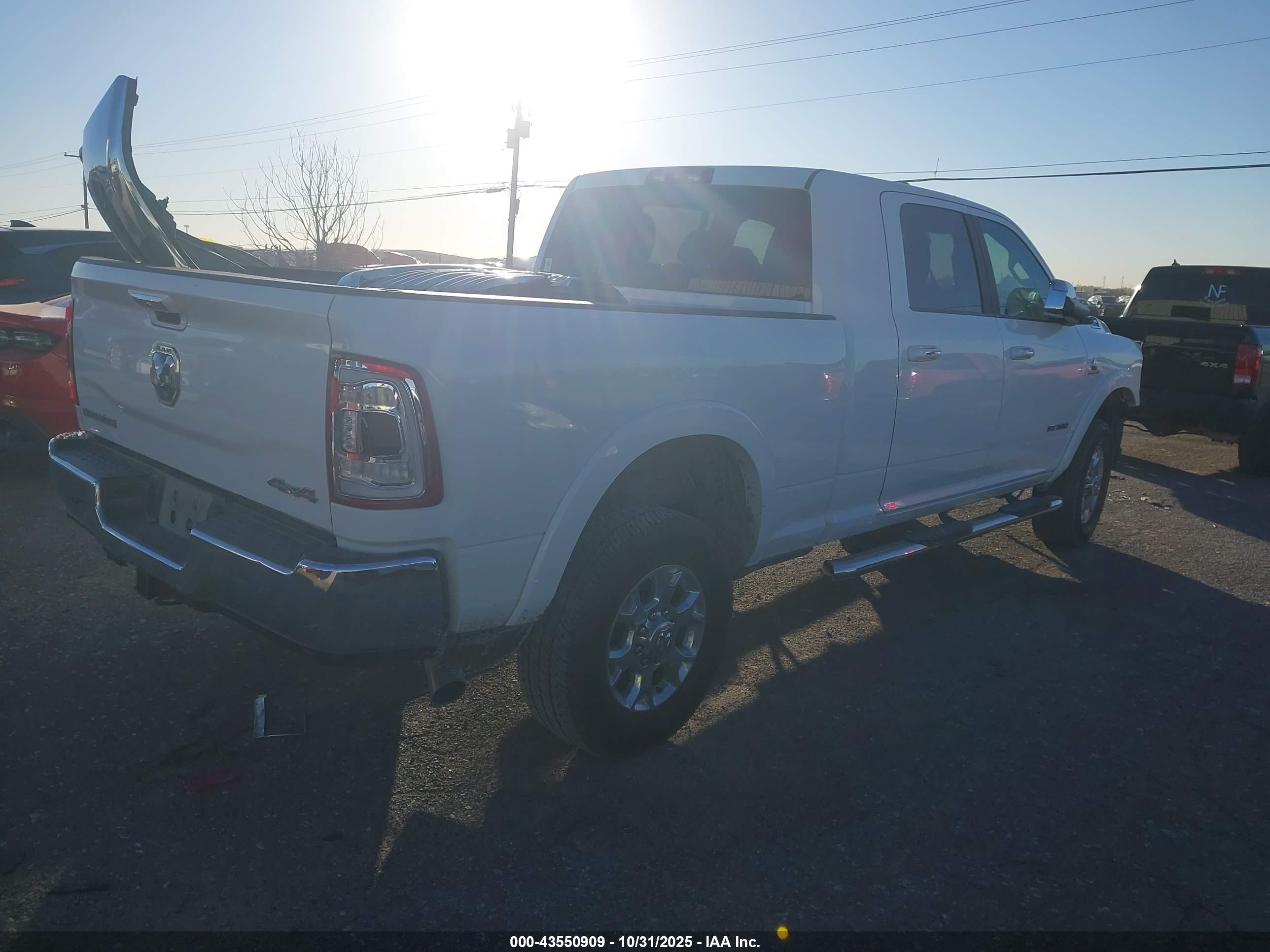 RAM 2500 image 4