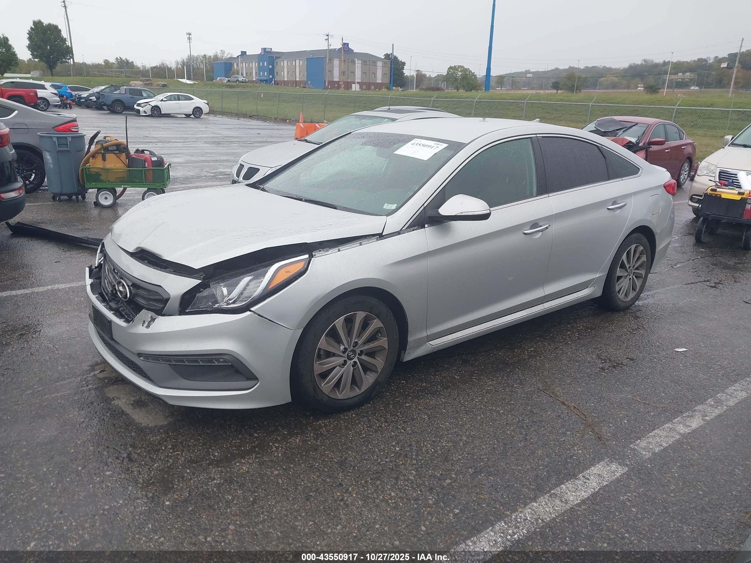 HYUNDAI SONATA image 2
