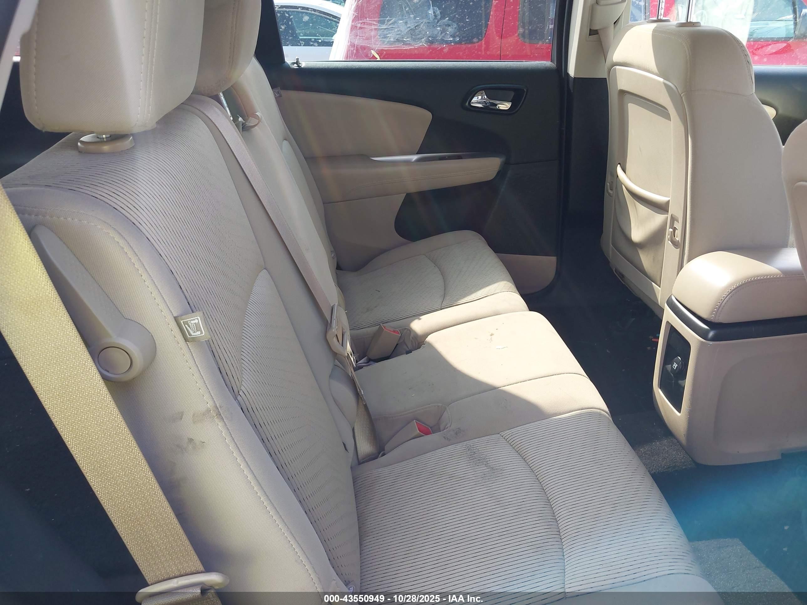 DODGE JOURNEY image 8