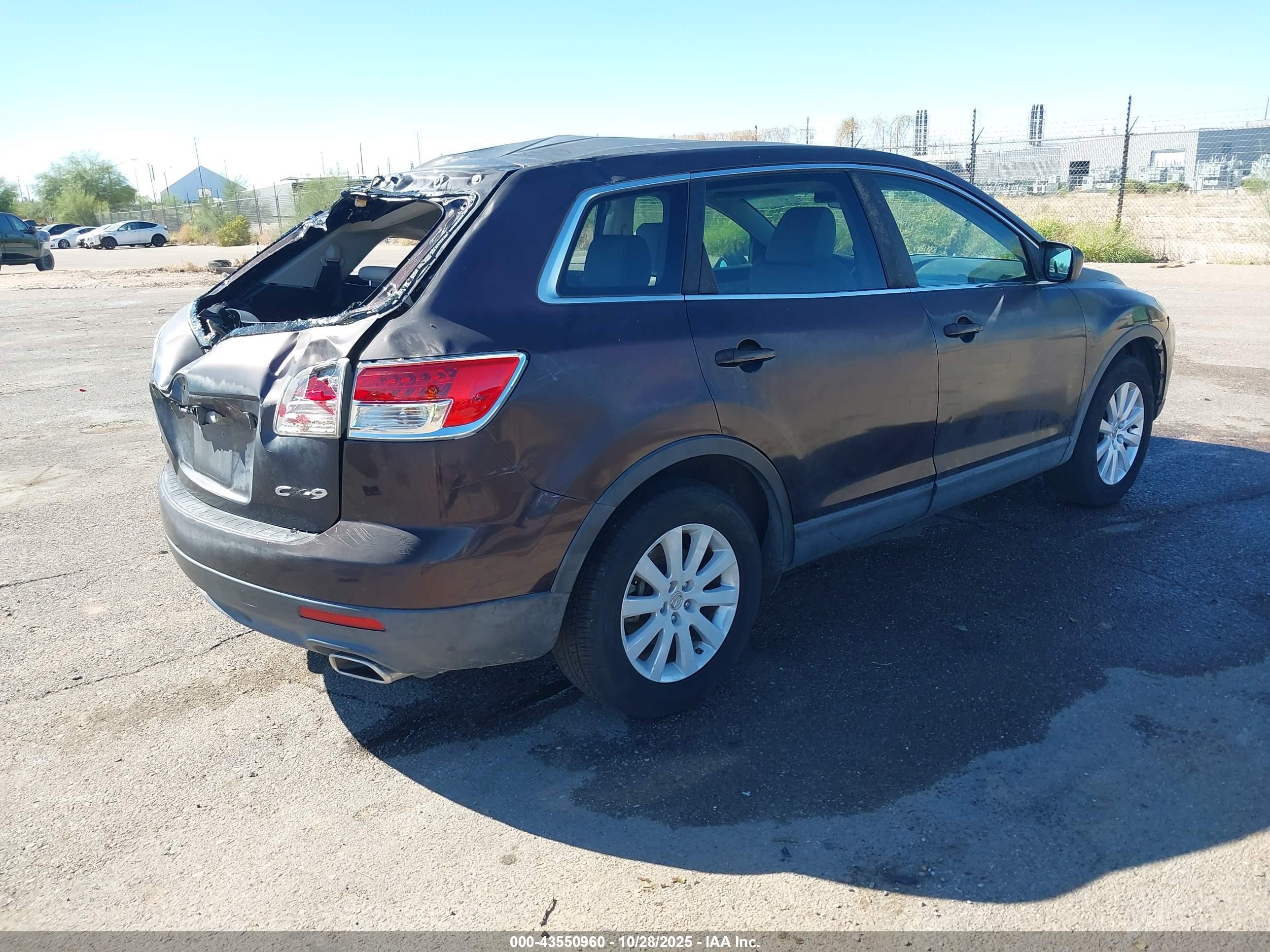 MAZDA CX-9 image 4