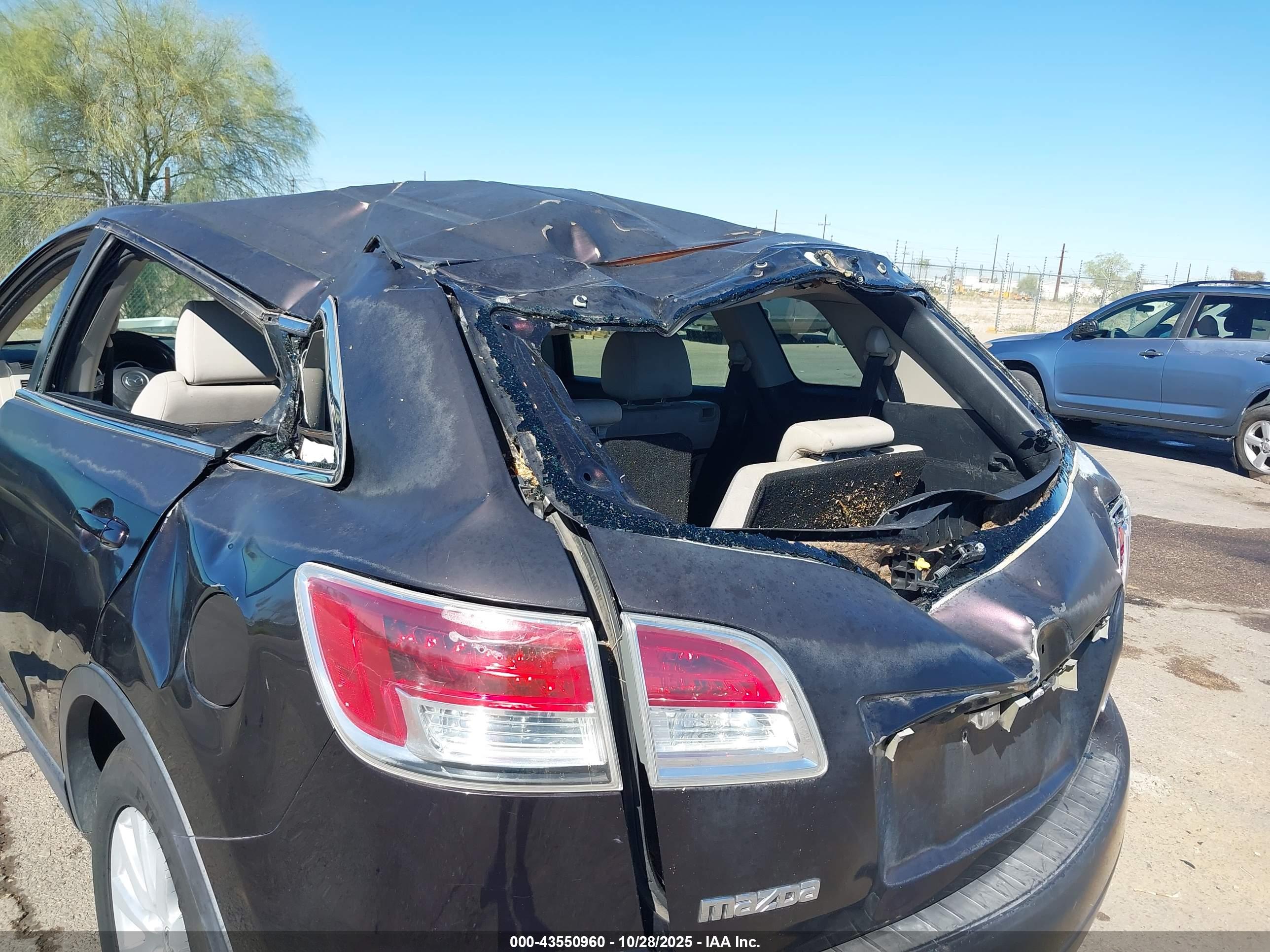 MAZDA CX-9 image 6