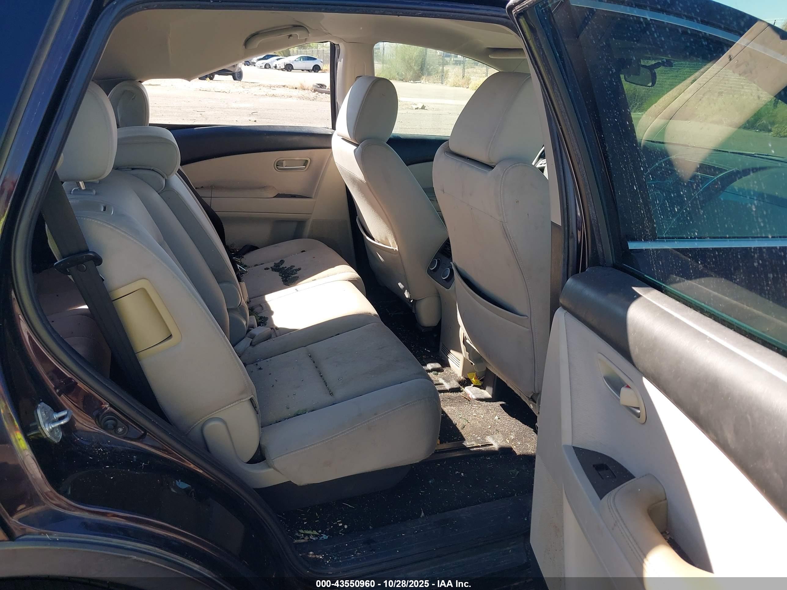 MAZDA CX-9 image 8