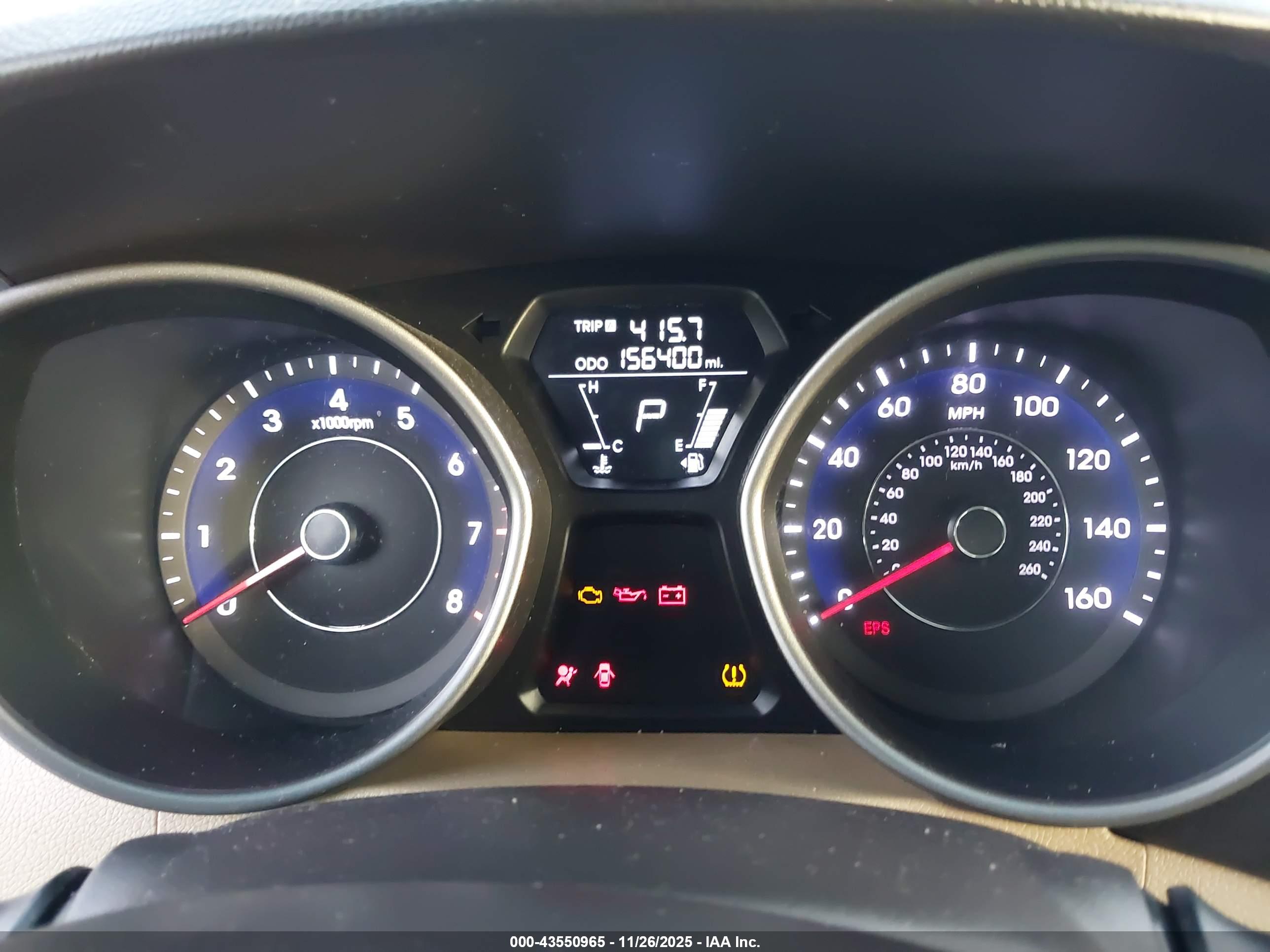 HYUNDAI ELANTRA image 7