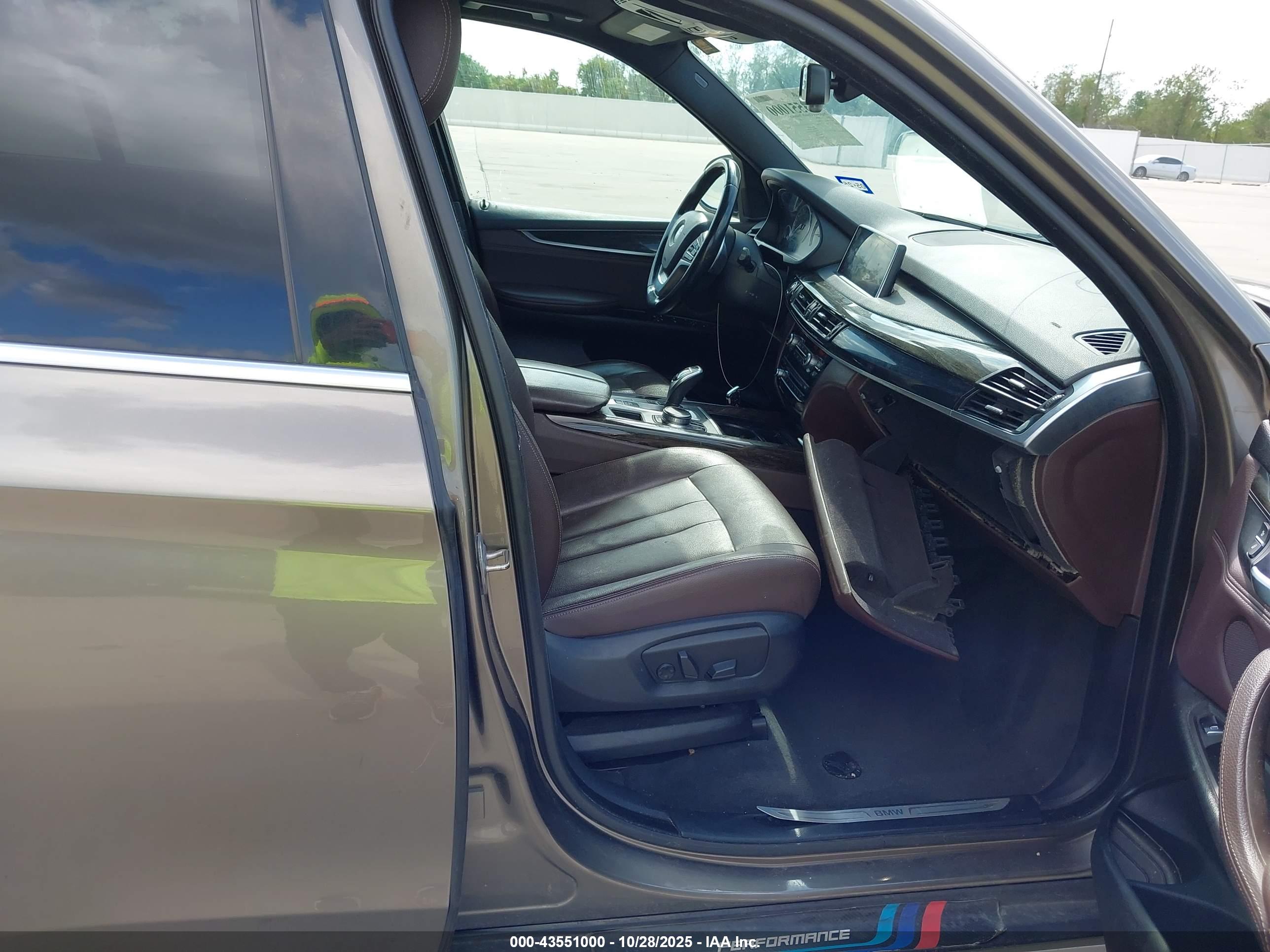 BMW X5 image 5