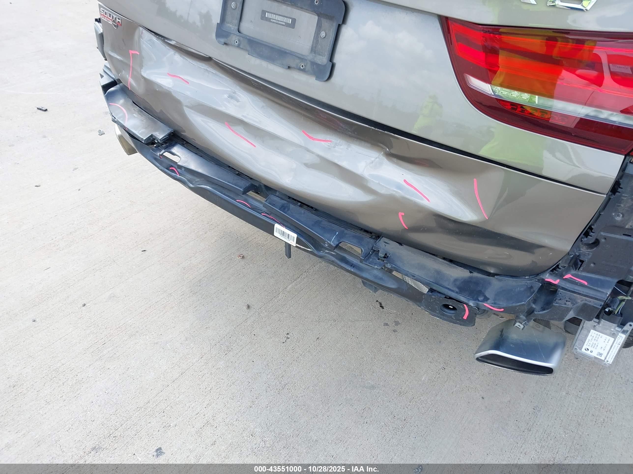 BMW X5 image 6