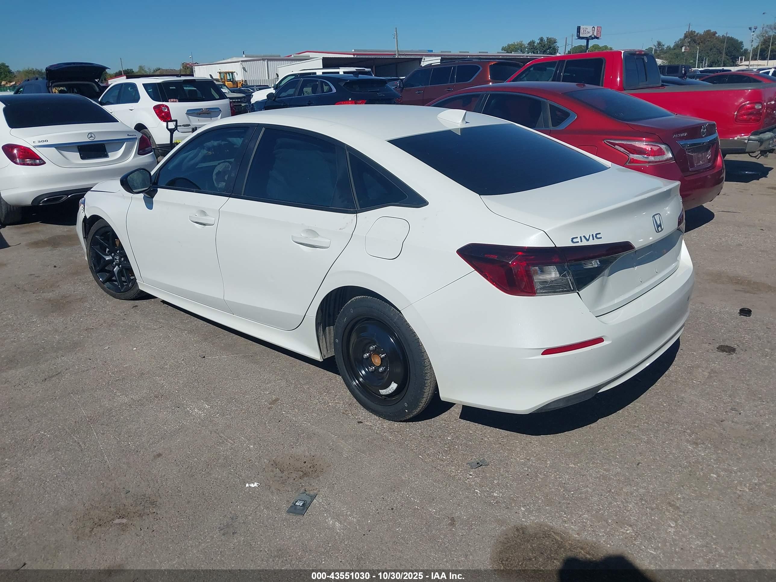 HONDA CIVIC image 3