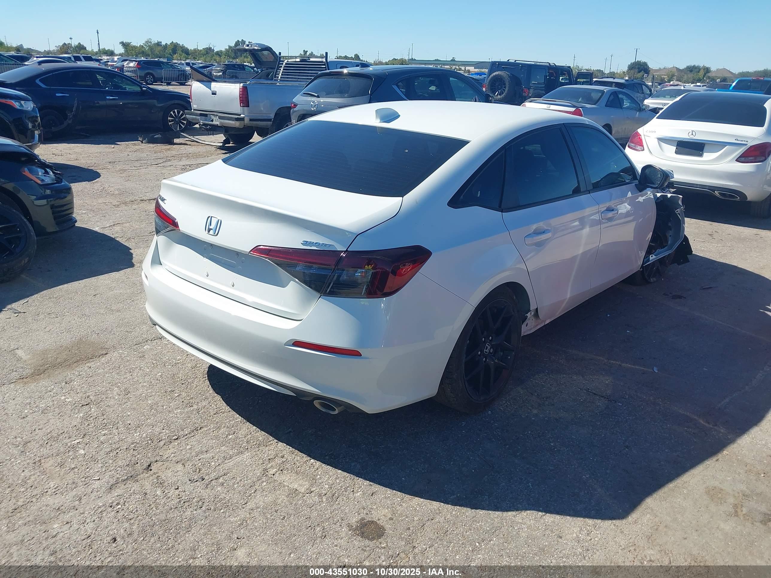 HONDA CIVIC image 4
