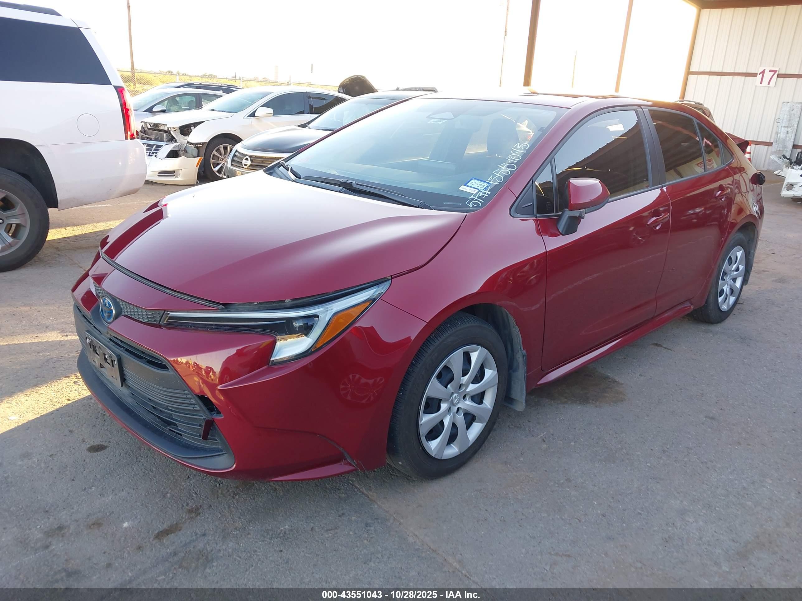 TOYOTA COROLLA image 2