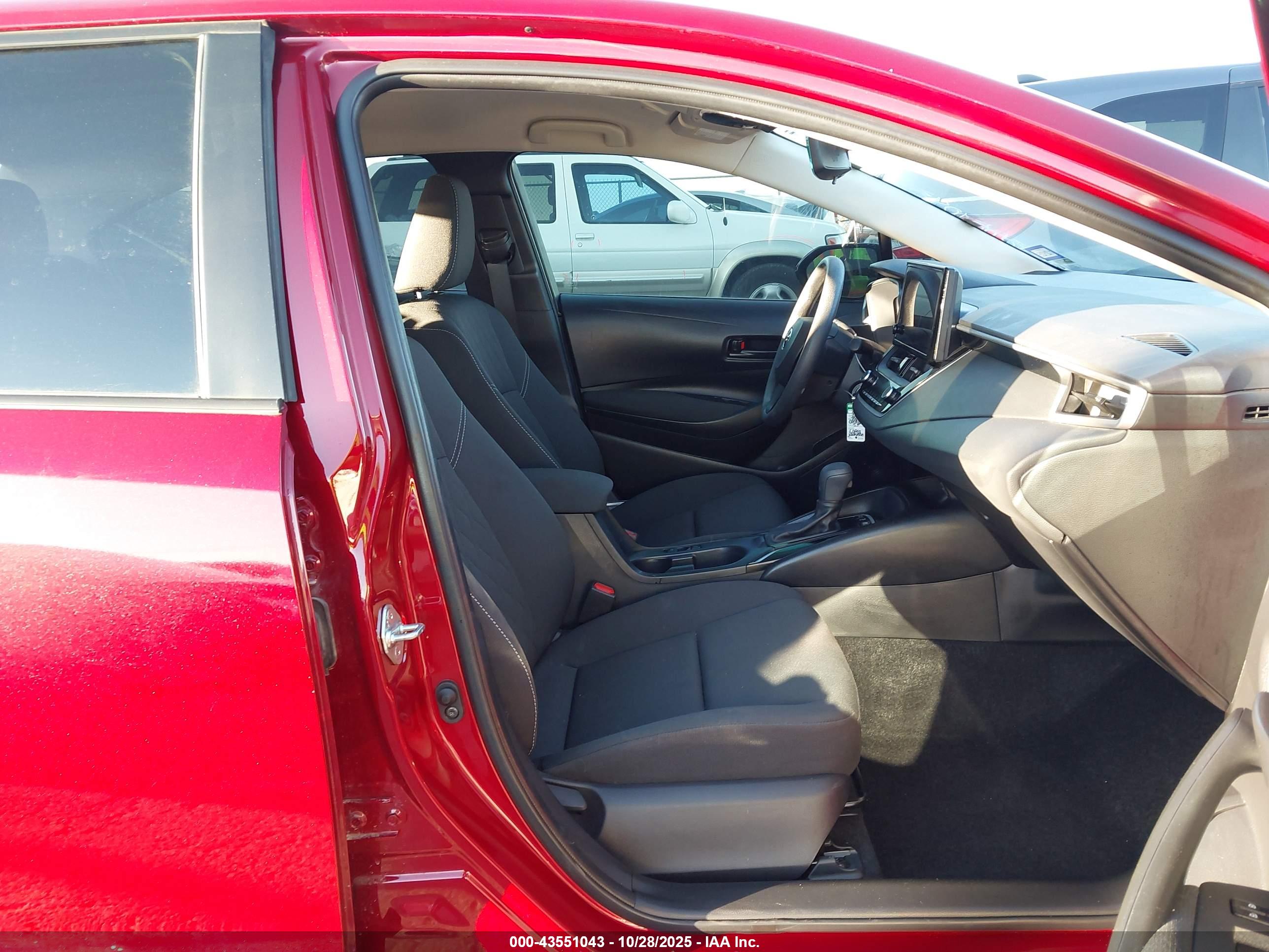 TOYOTA COROLLA image 5