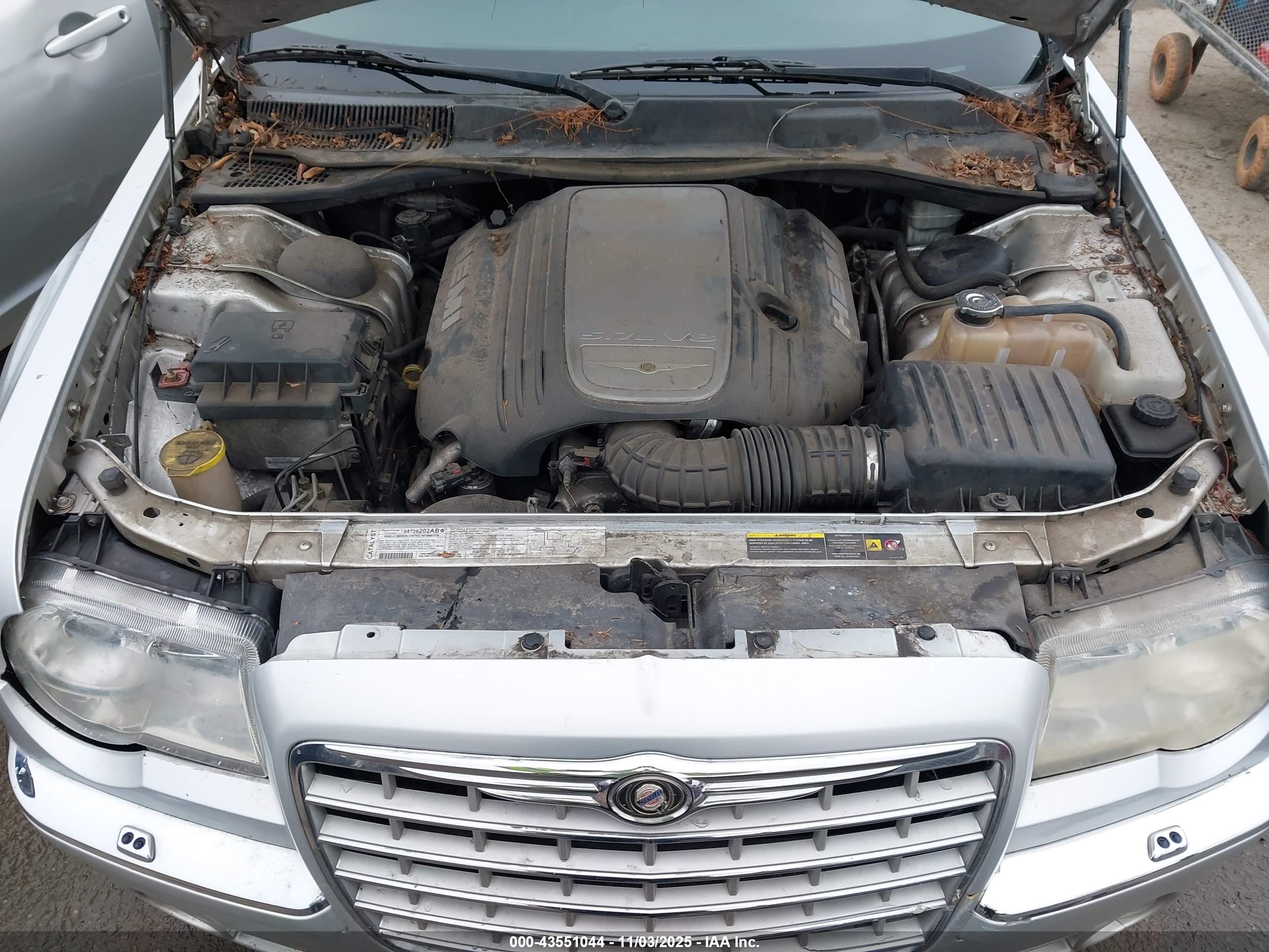 CHRYSLER 300C image 10