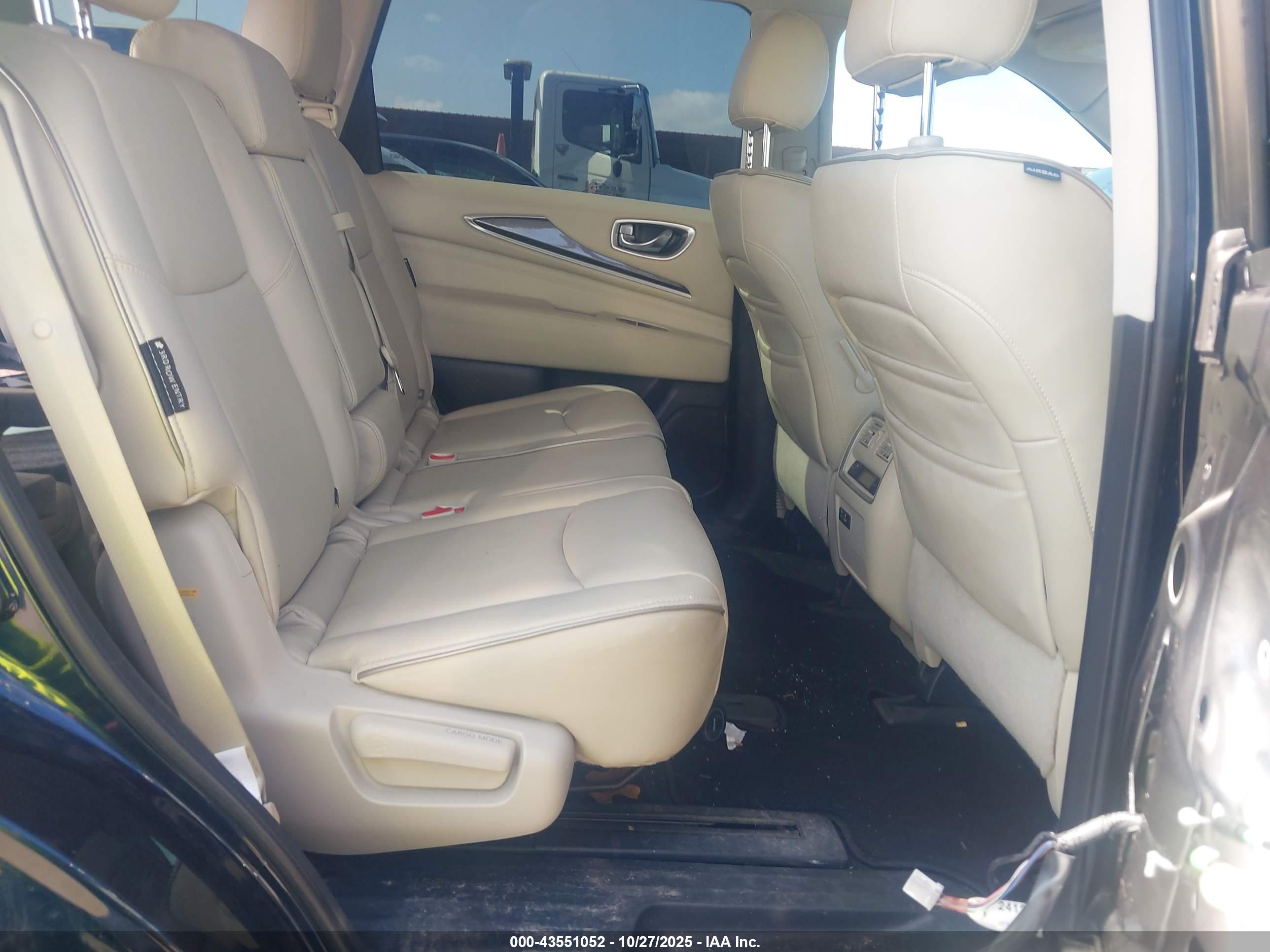 INFINITI QX60 image 8