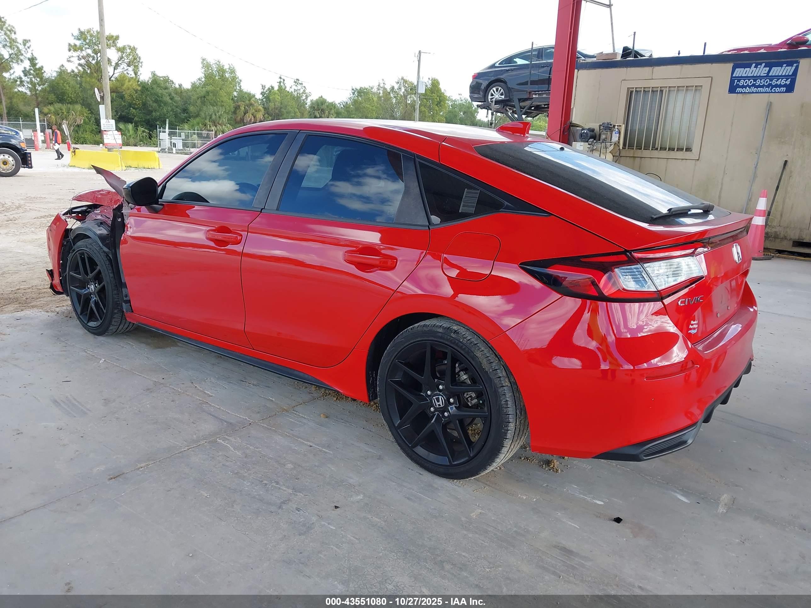 HONDA CIVIC image 3