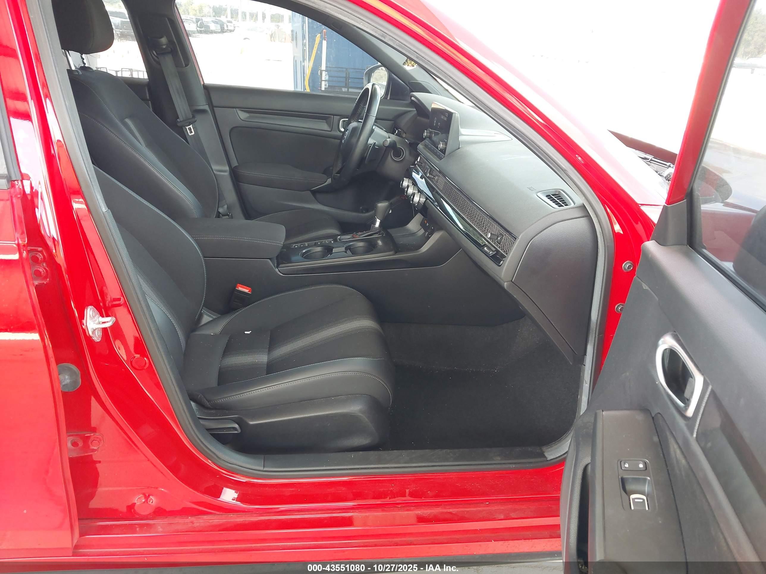 HONDA CIVIC image 5
