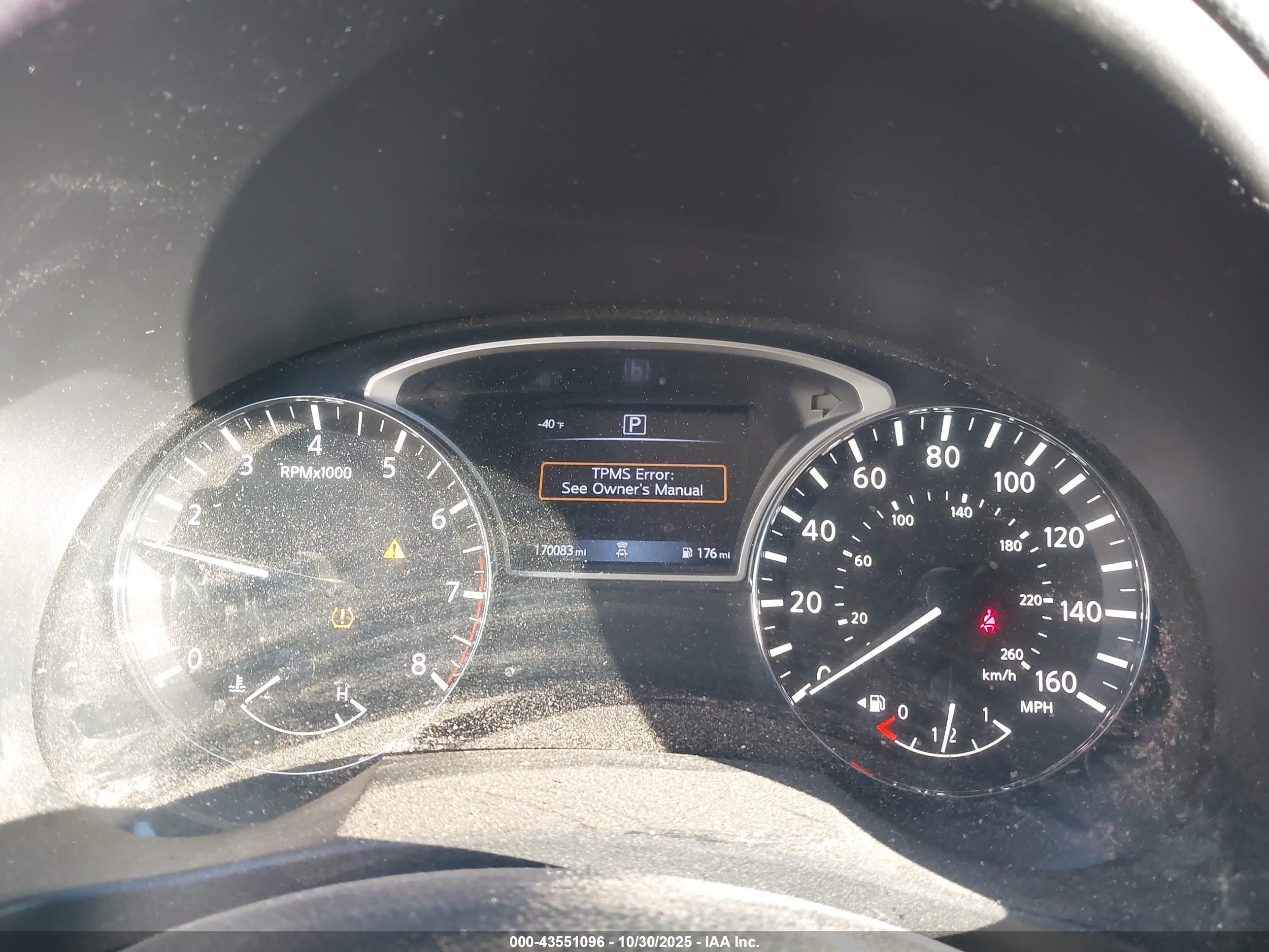 NISSAN ALTIMA image 7