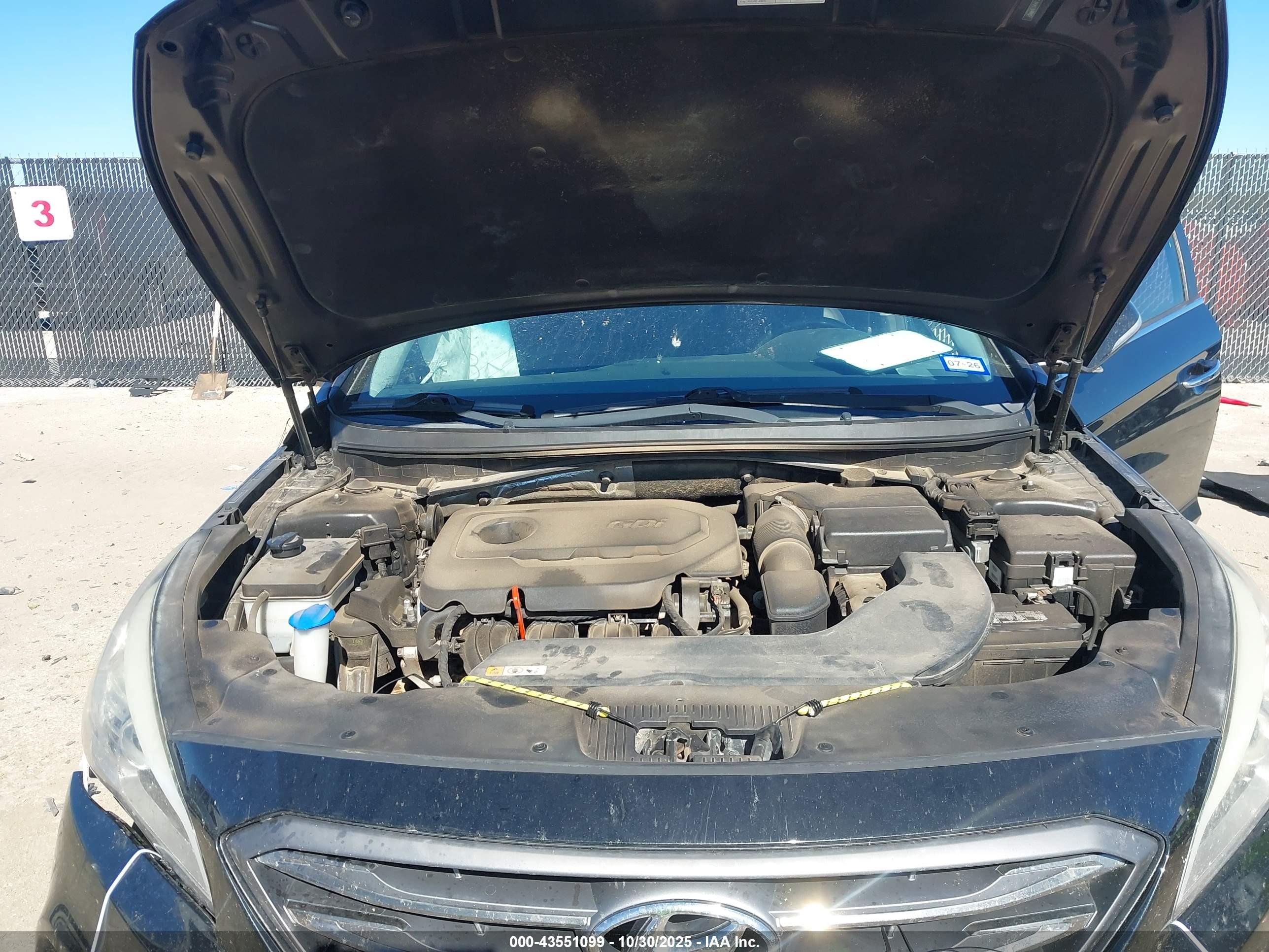 HYUNDAI SONATA image 10