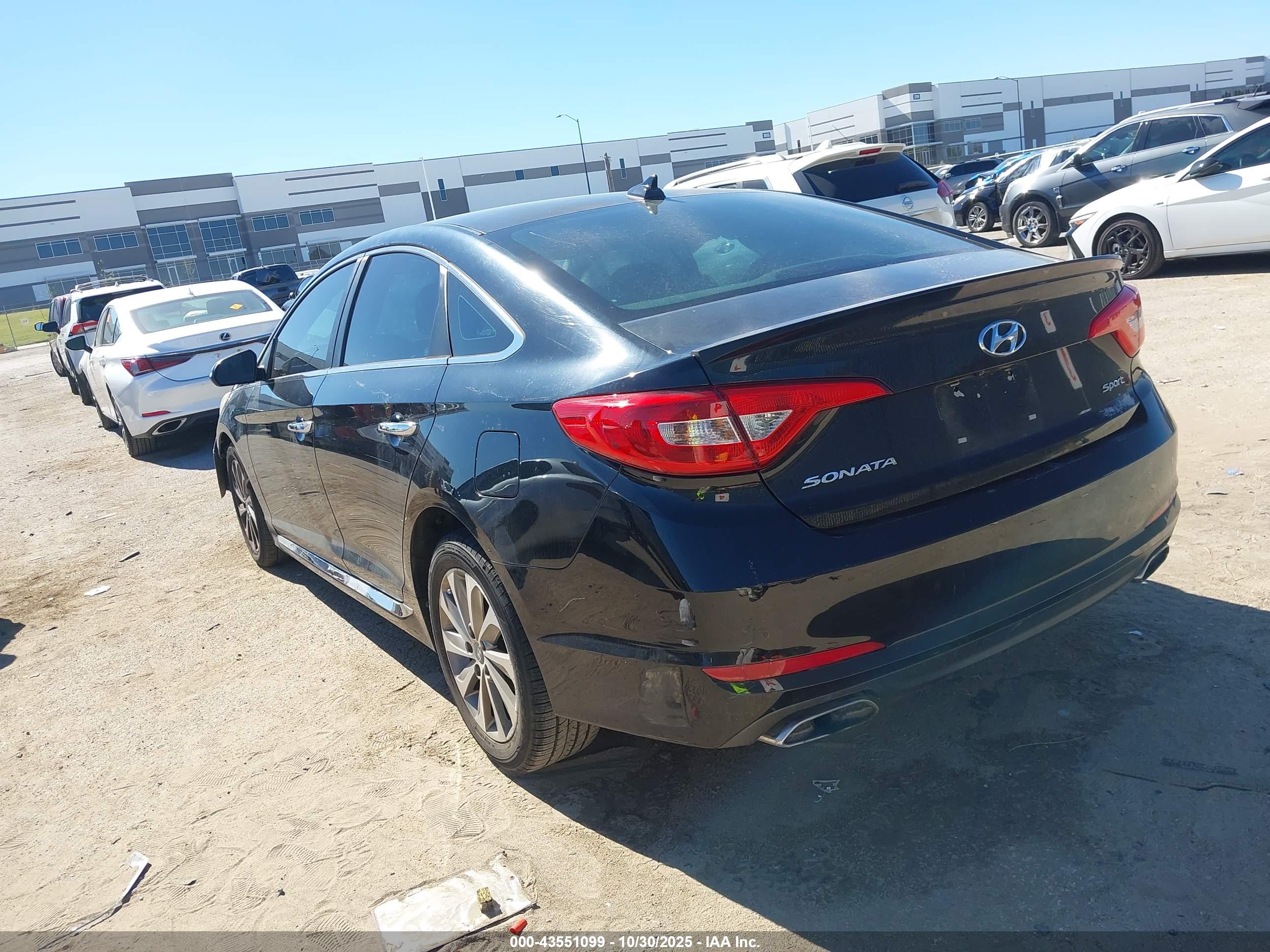 HYUNDAI SONATA image 3