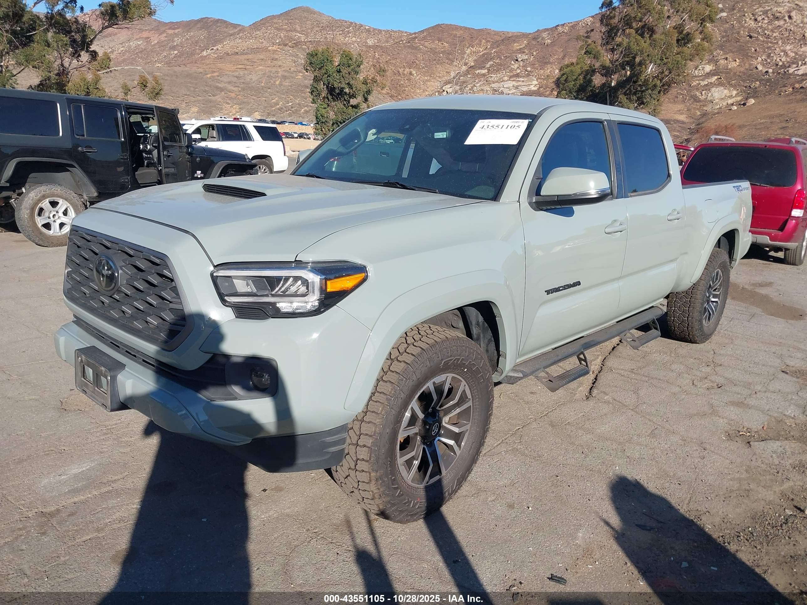 TOYOTA TACOMA image 2