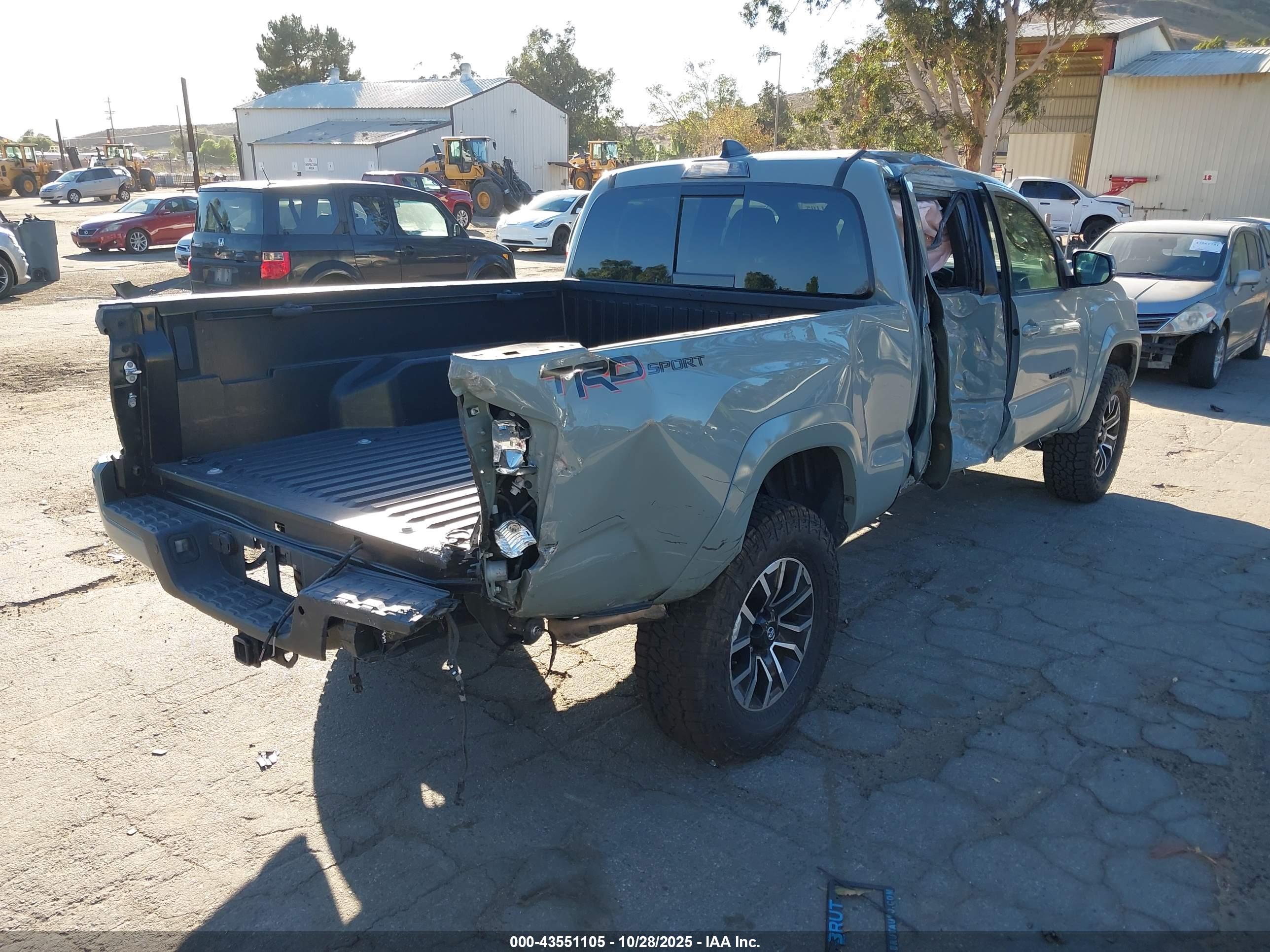 TOYOTA TACOMA image 4