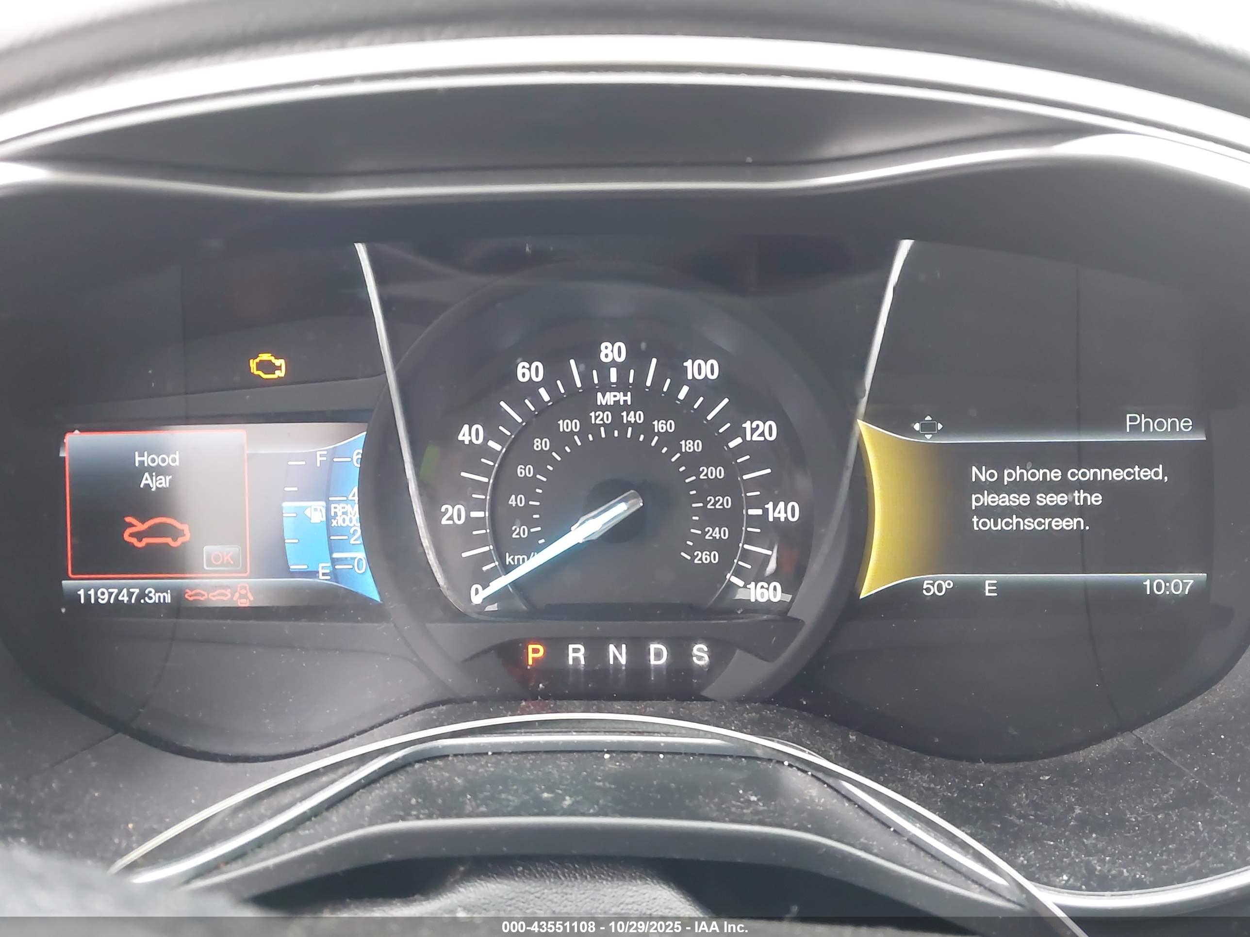FORD FUSION image 7