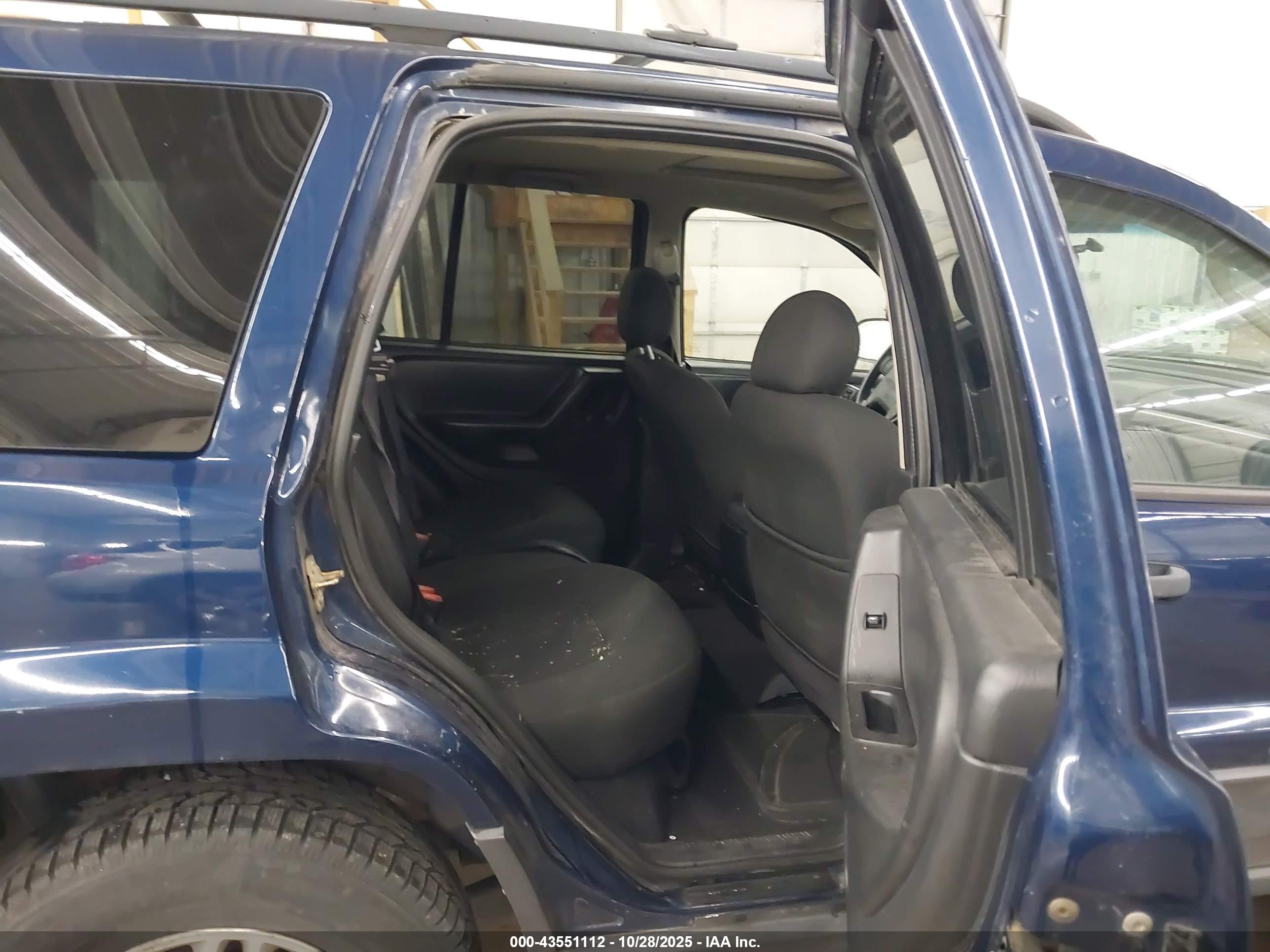 JEEP GRAND image 8