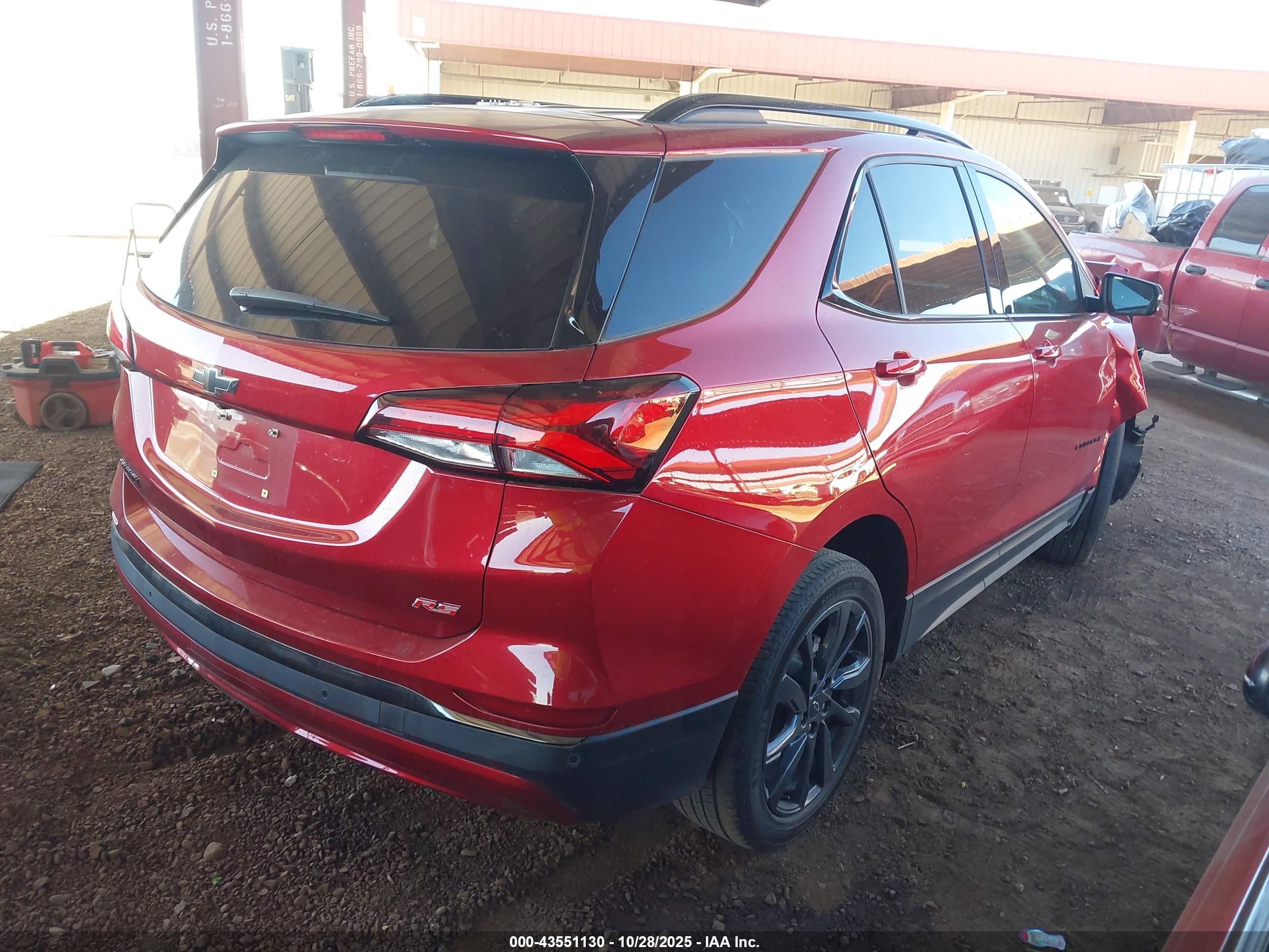 CHEVROLET EQUINOX image 4