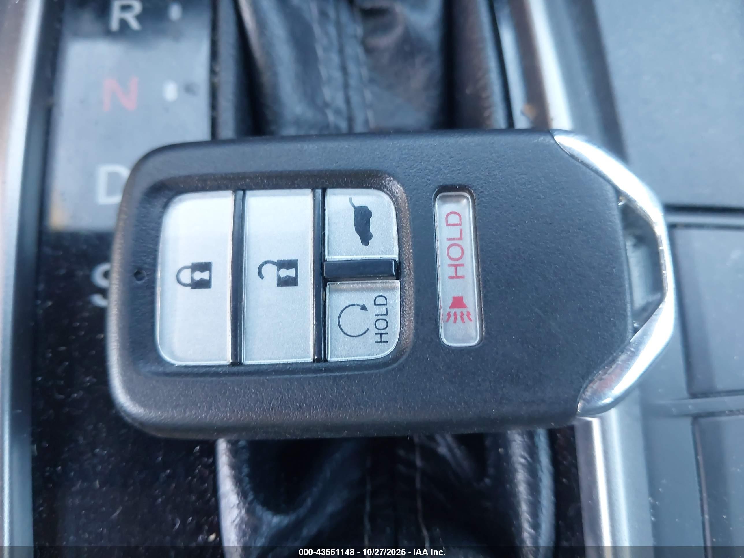 HONDA CIVIC image 11