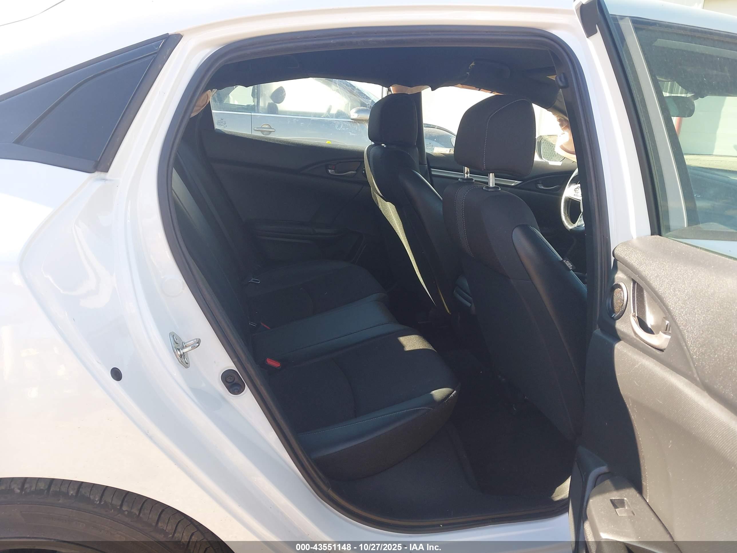 HONDA CIVIC image 8