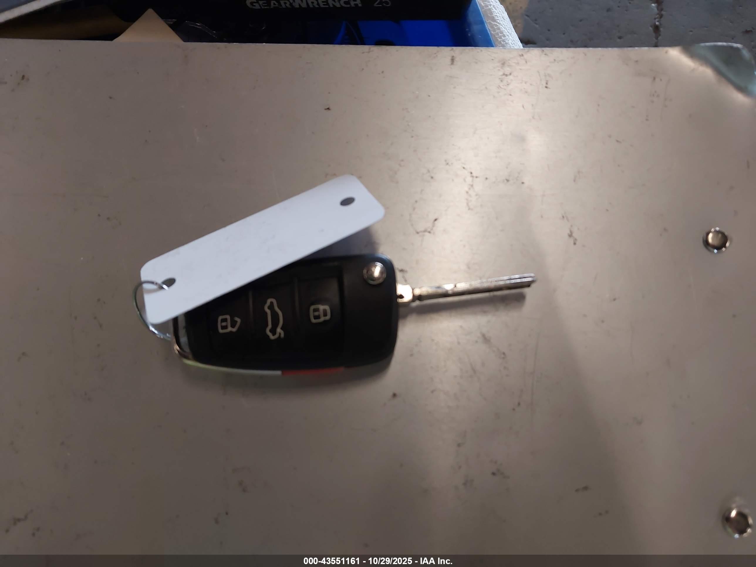 AUDI Q7 image 11