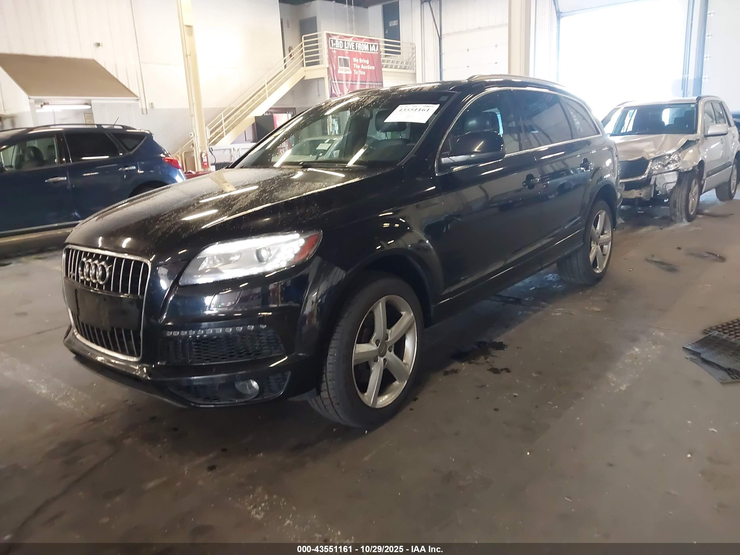 AUDI Q7 image 2