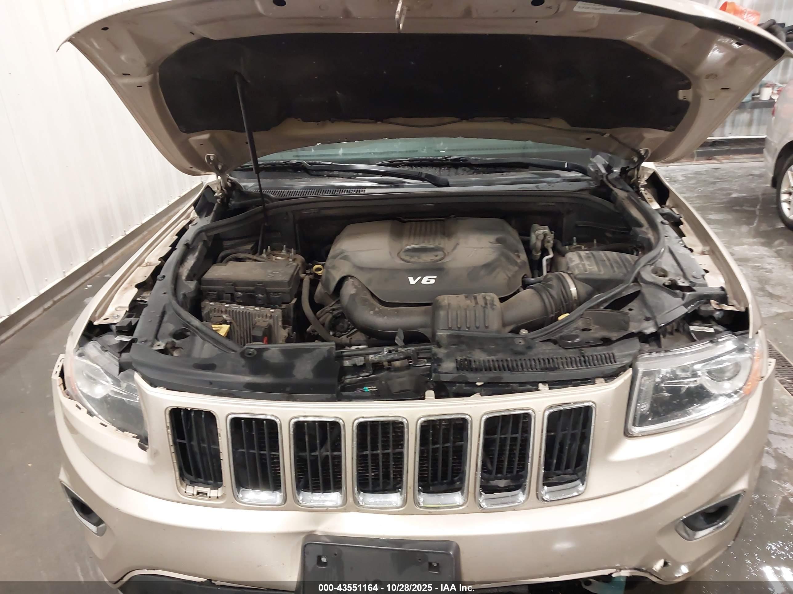 JEEP GRAND image 10