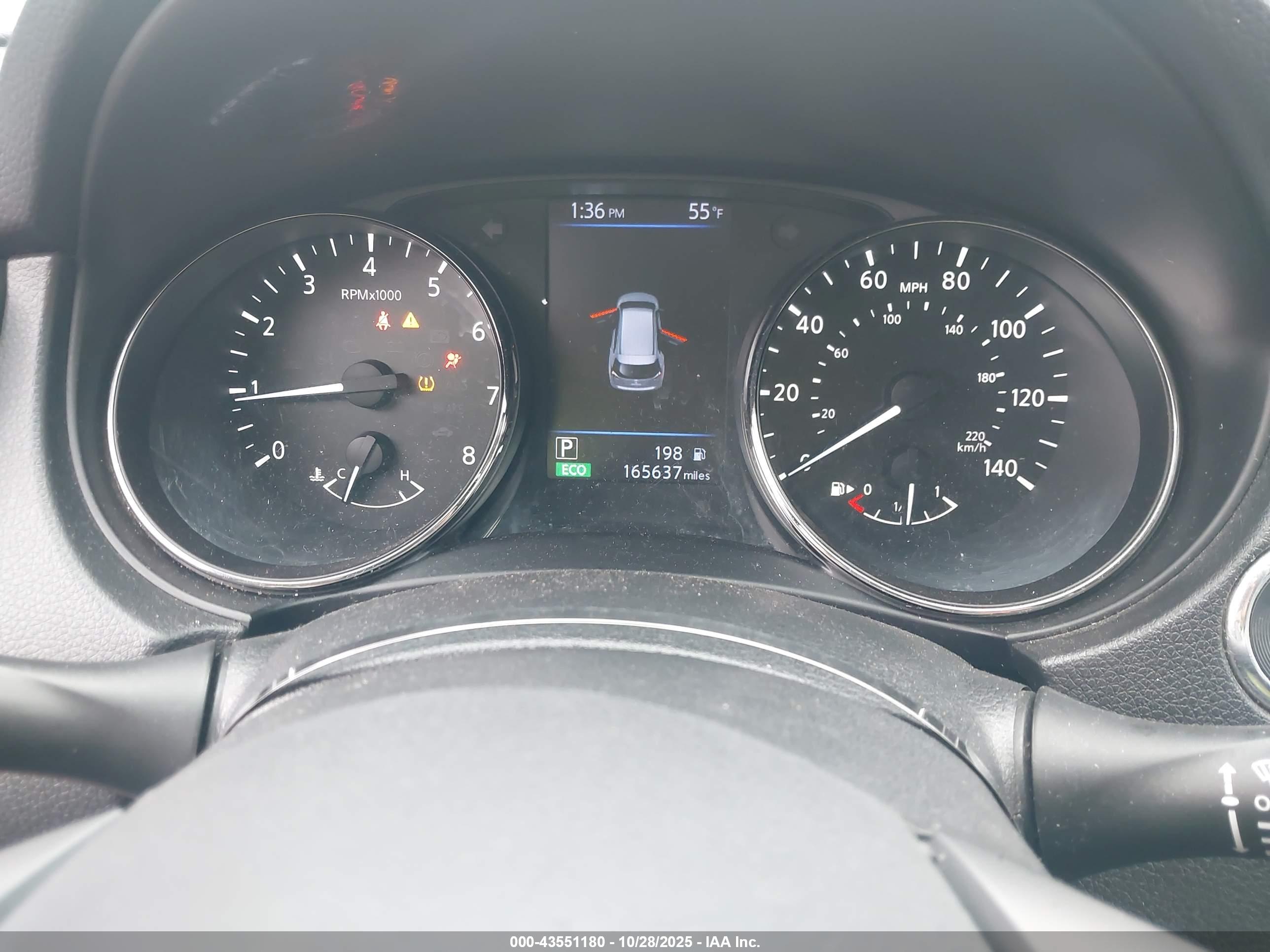 NISSAN ROGUE image 7