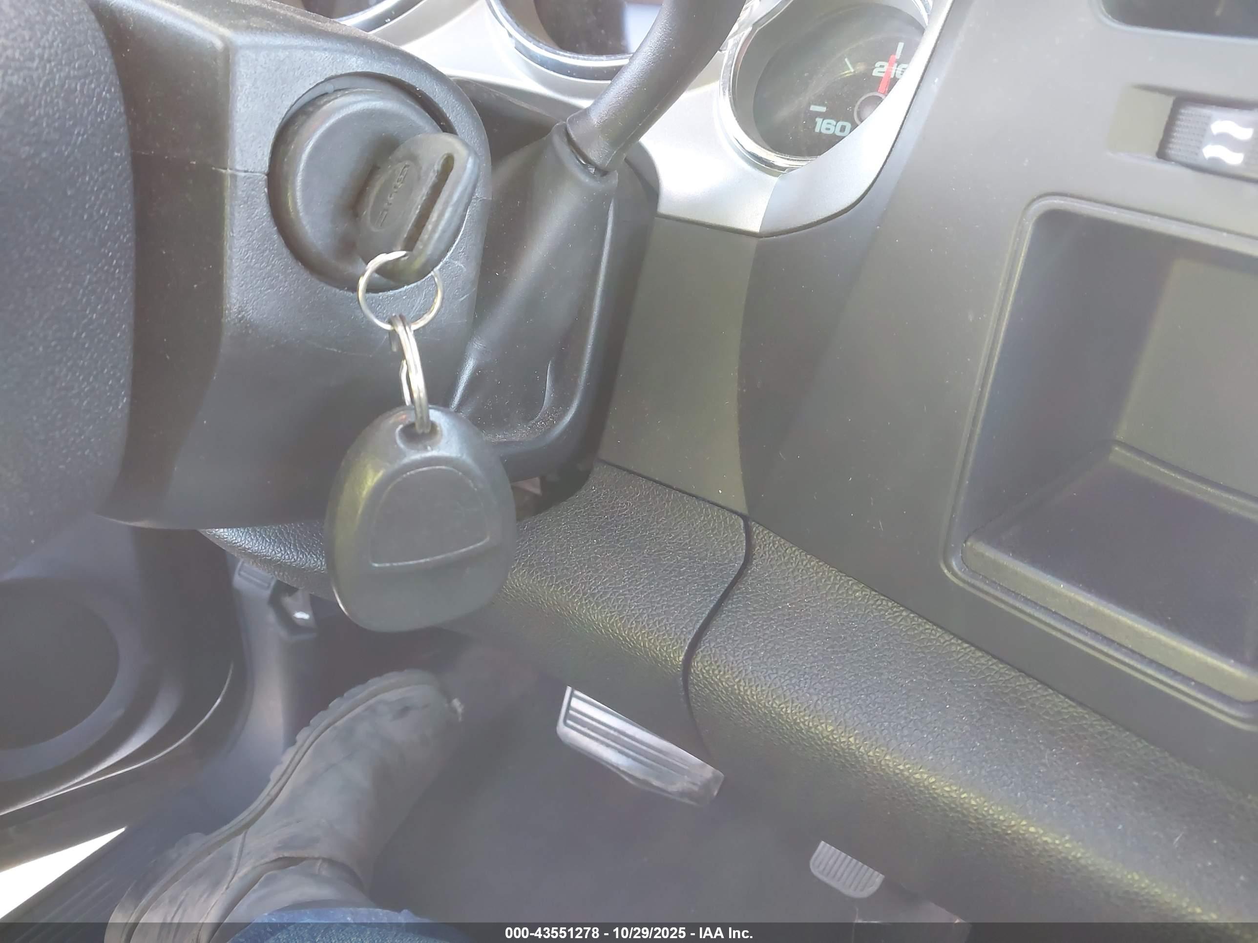 GMC SIERRA image 11