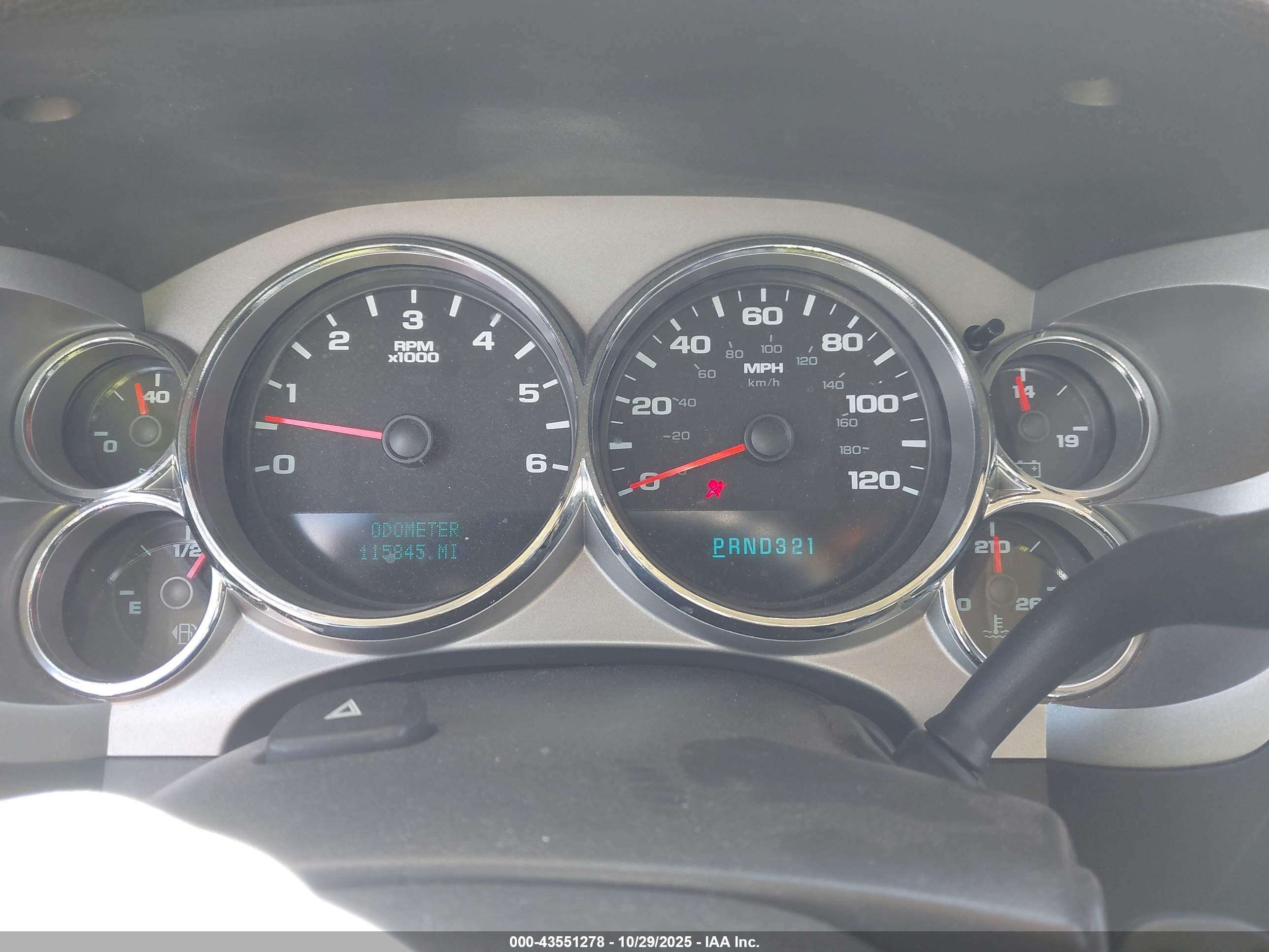 GMC SIERRA image 7