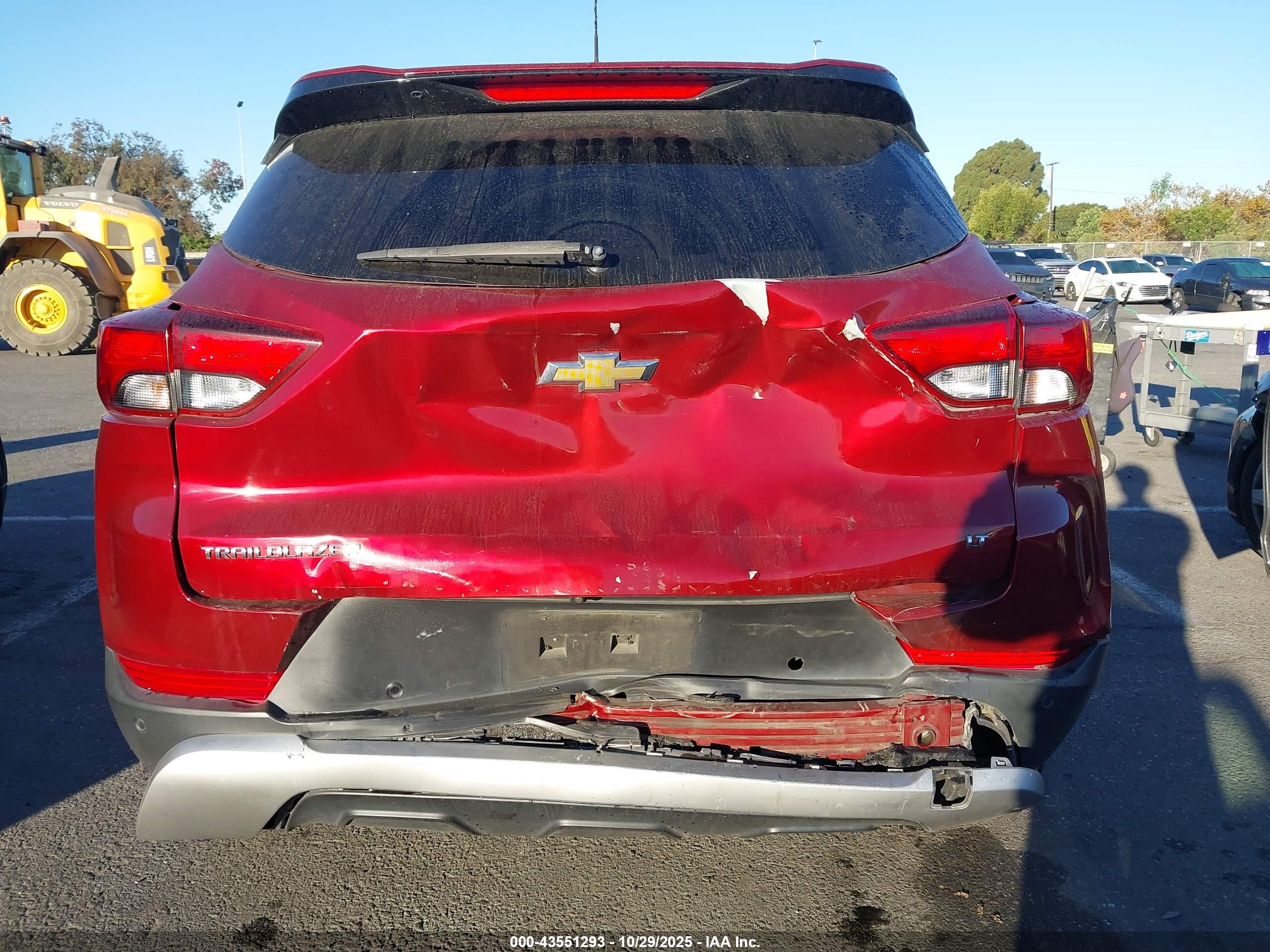 CHEVROLET TRAILBLAZER image 6