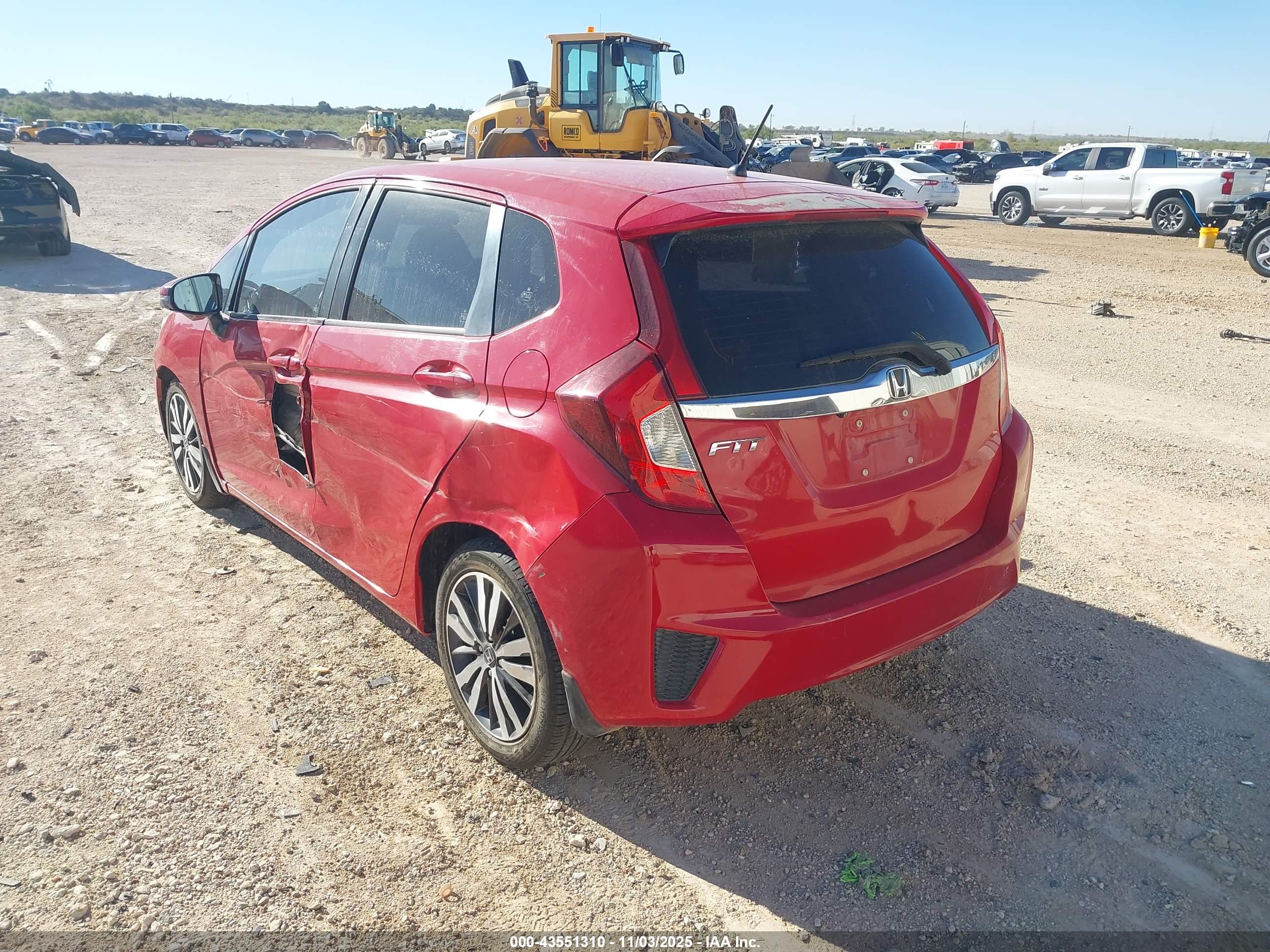 HONDA FIT image 3