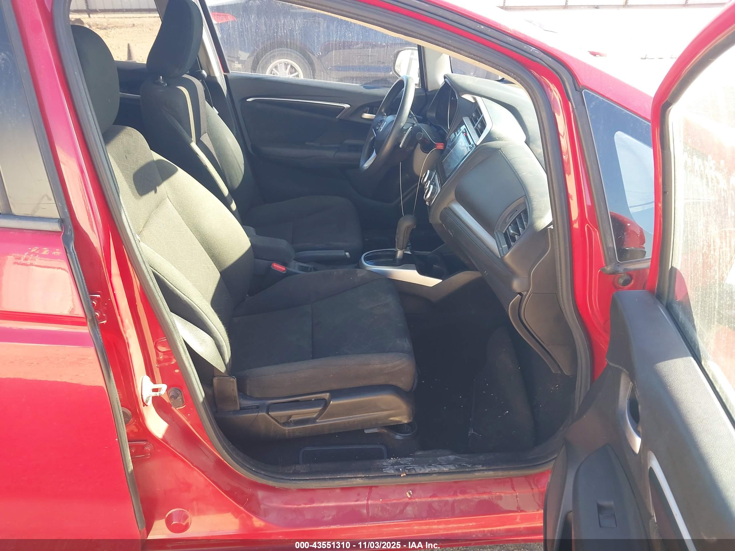 HONDA FIT image 5